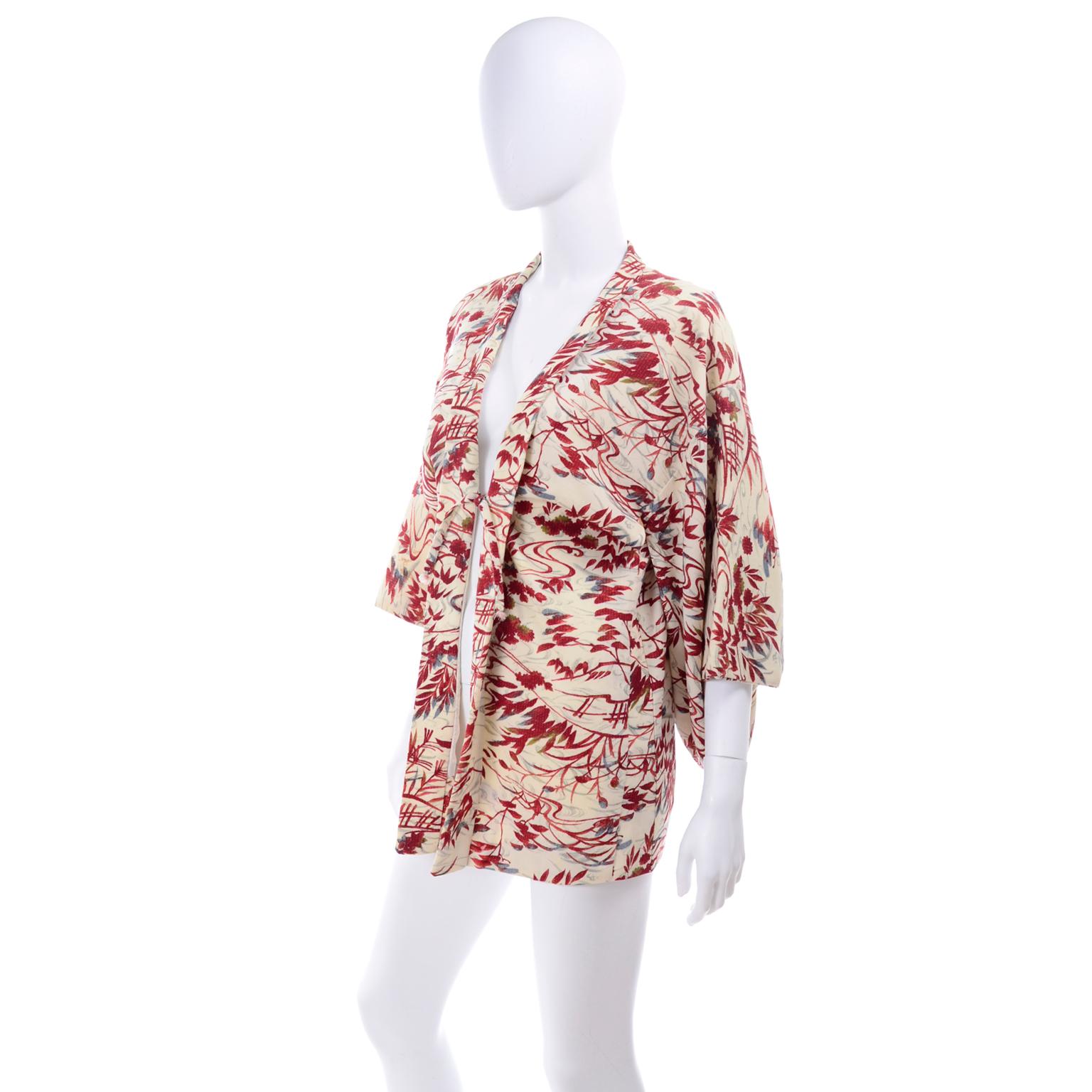 Women's or Men's 1930s Vintage Red & Cream Haori Silk Kimono Jacket