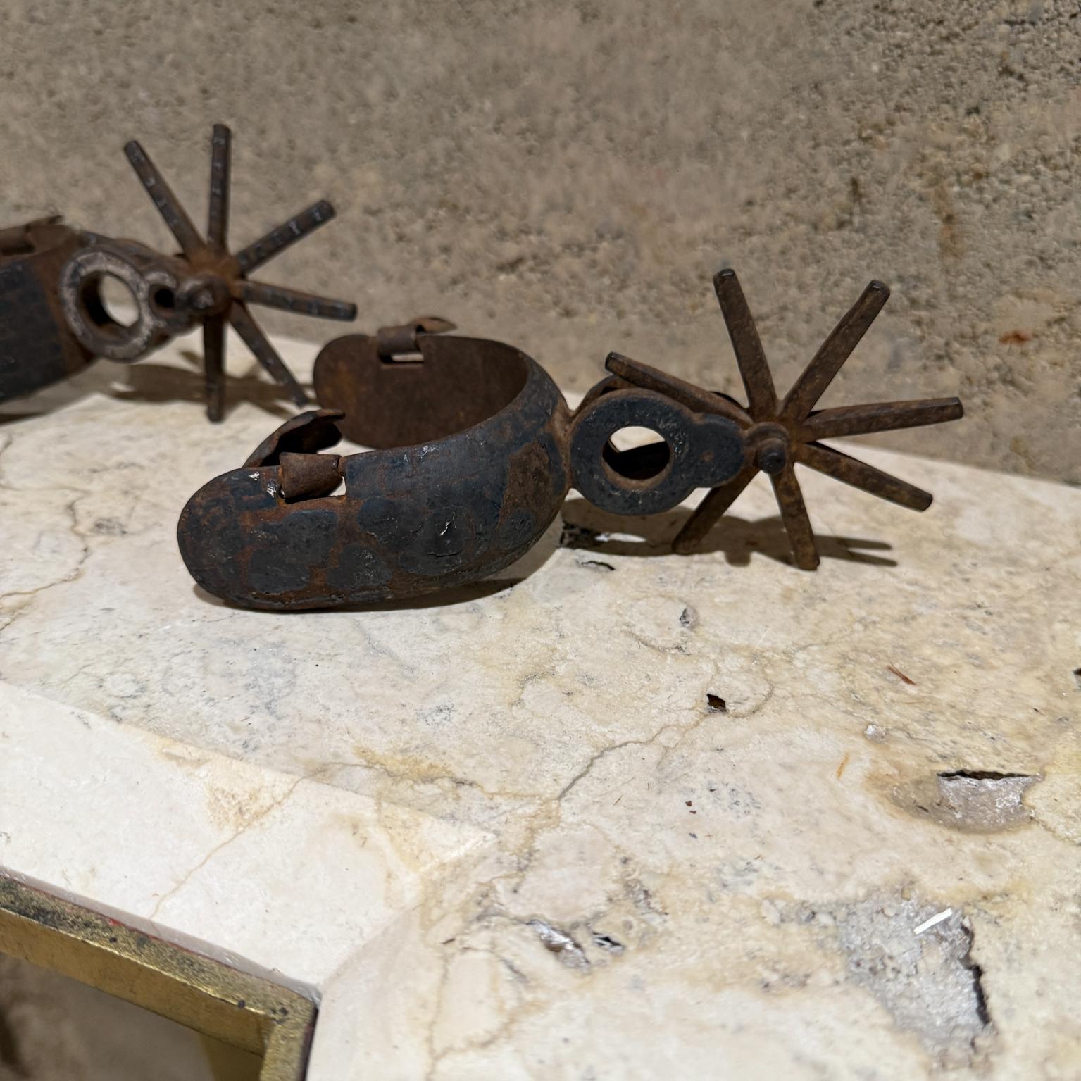 1930s Vintage Vaquero Rustic Cowboy Spurs Mexico In Good Condition For Sale In Chula Vista, CA