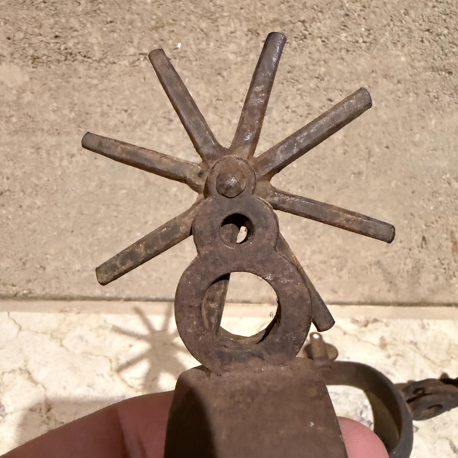 1930s Vintage Vaquero Rustic Cowboy Spurs Mexico For Sale 3
