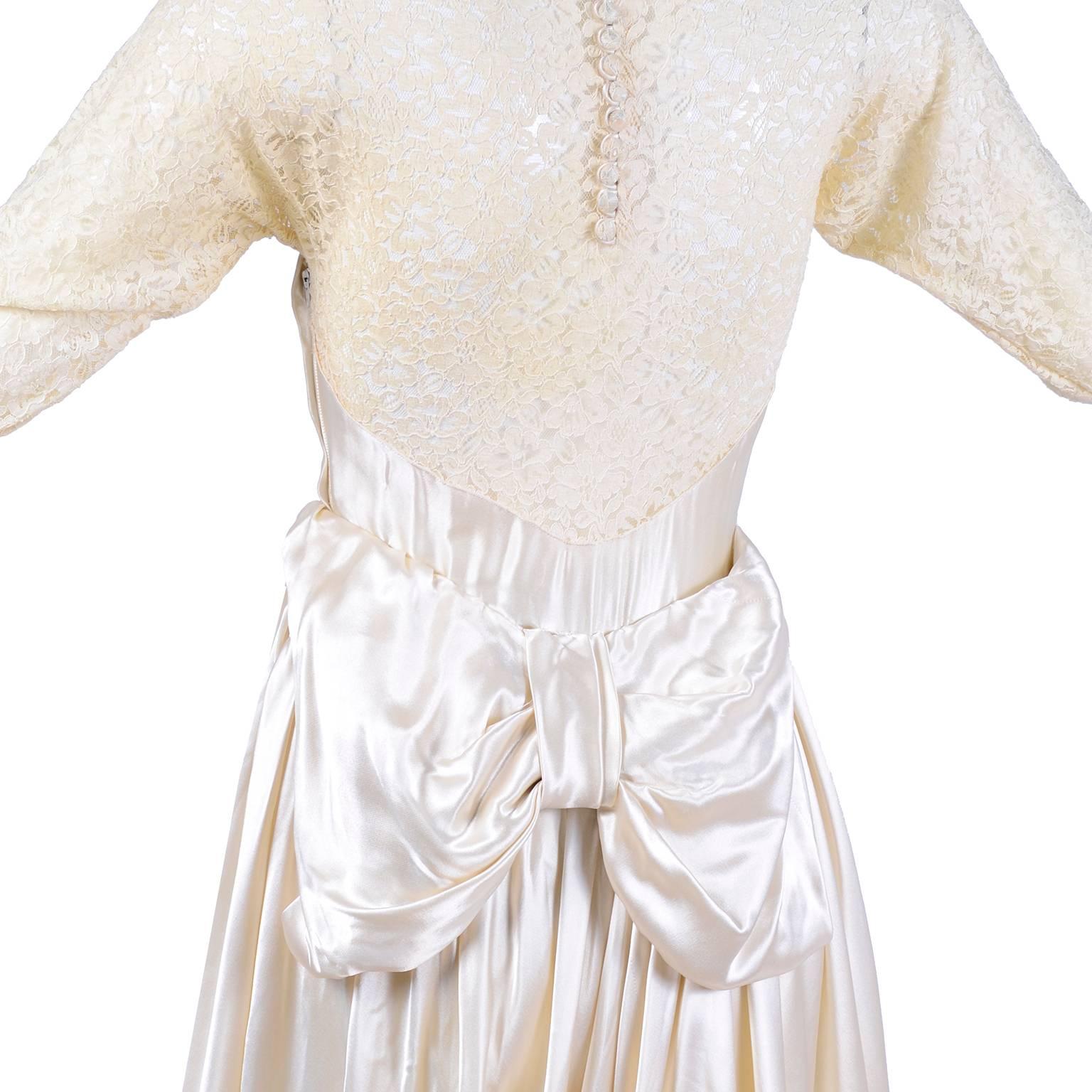 Wedding Gown Vintage Dress in Champagne Silk Satin With Lace and Train, 1930s 6