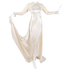 Wedding Gown Vintage Dress in Champagne Silk Satin With Lace and Train, 1930s