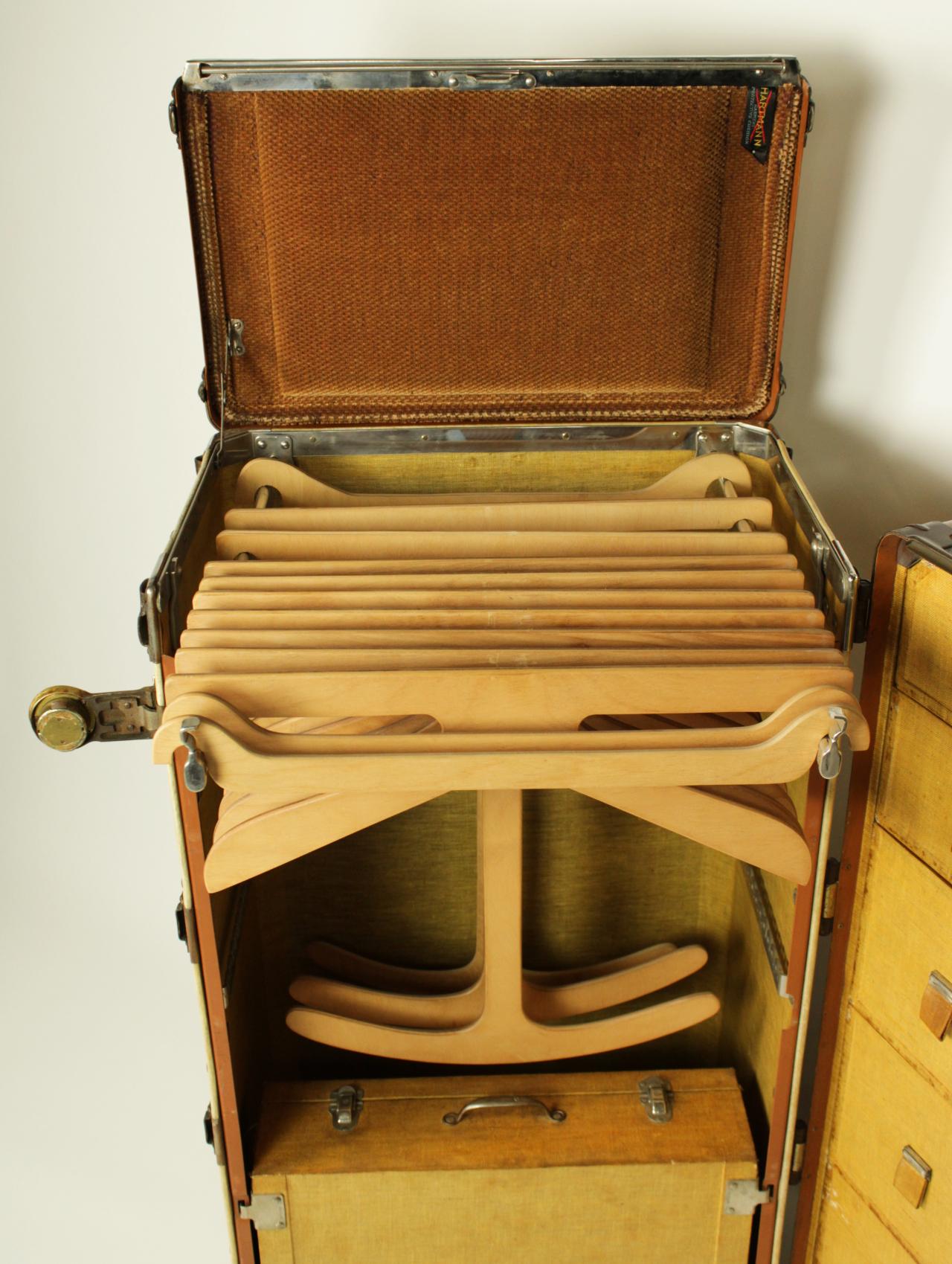 1930s Wardrobe Steamer Trunk Luggage Chest by Hartmann In Good Condition In Las Vegas, NV