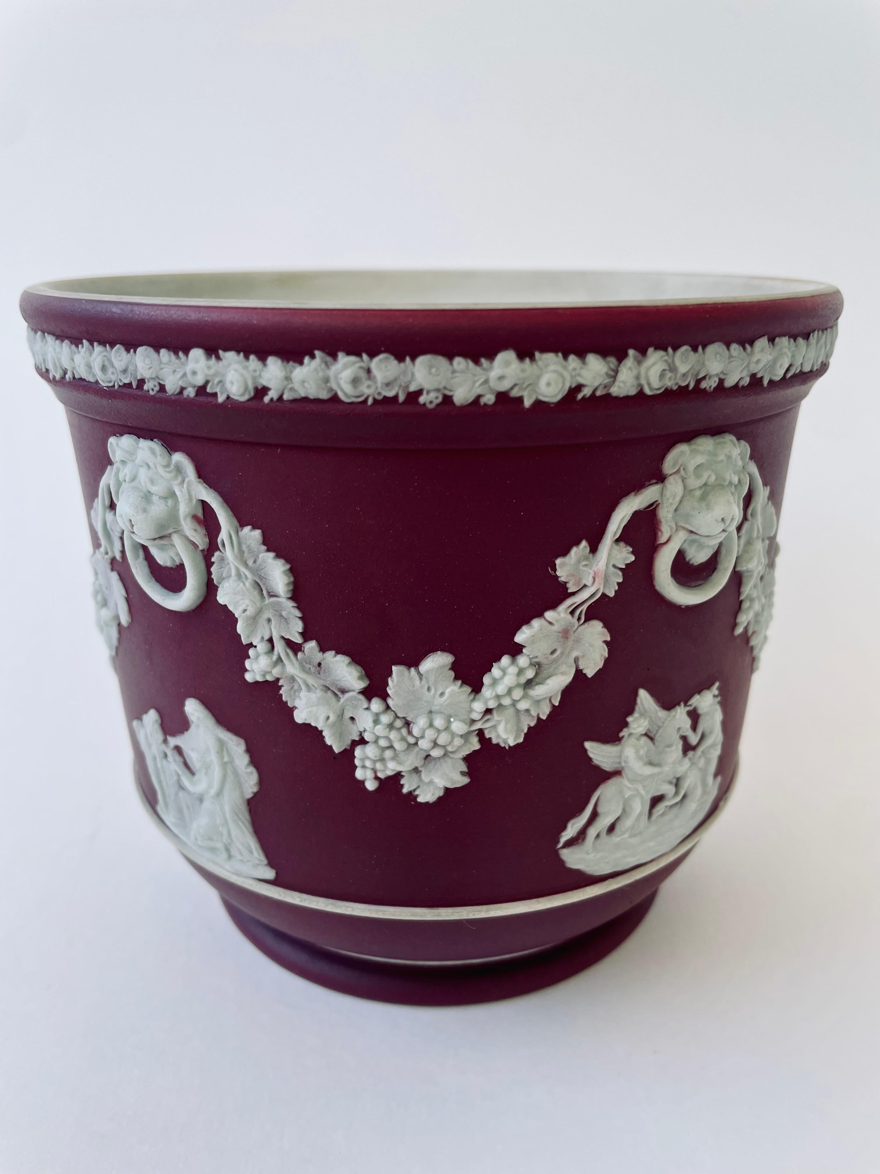 1930s Wedgwood Crimson Jasper Dip Stoneware Garden Pot 1