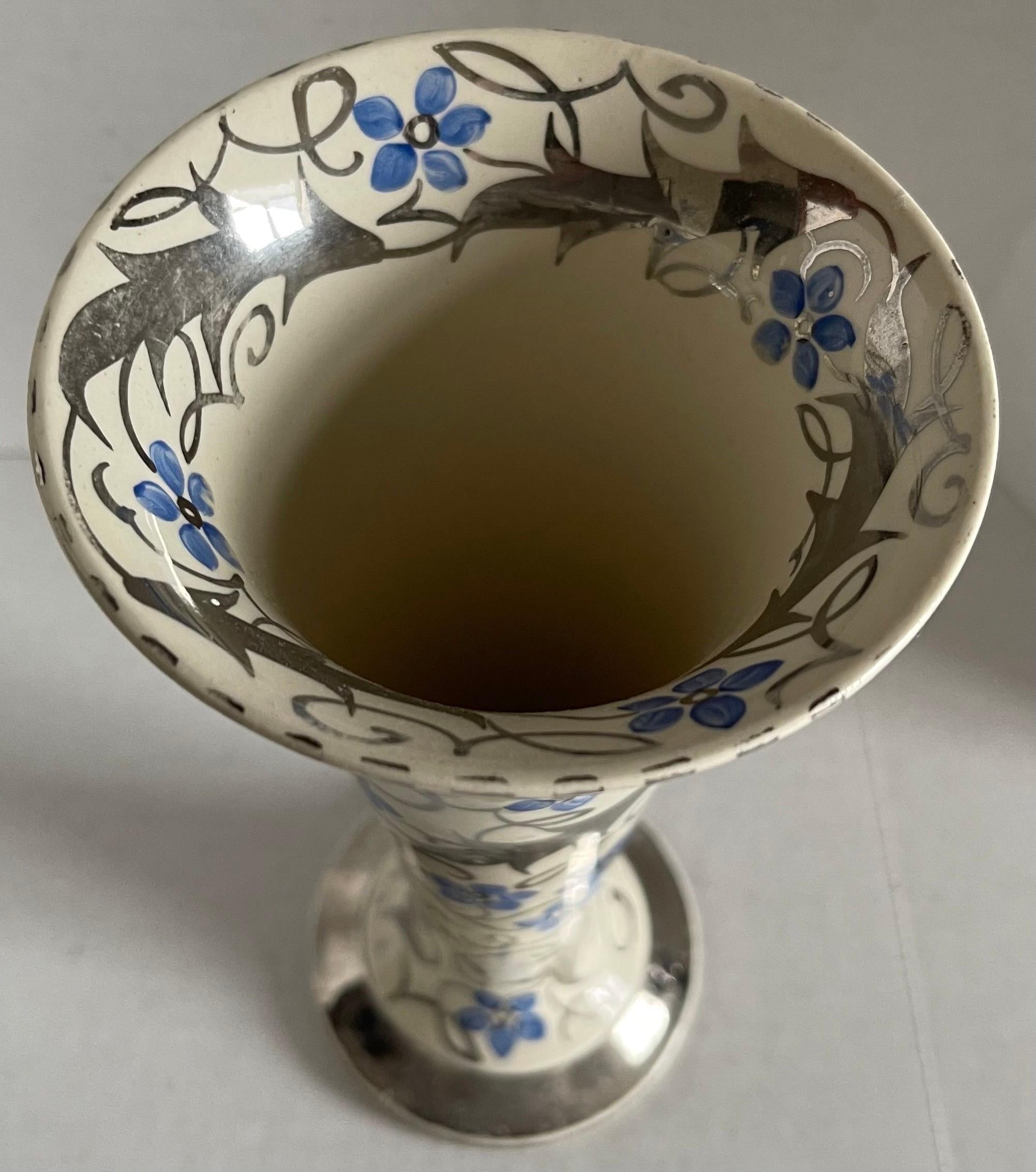 1930s Wedgwood Lustreware Trumpet Vase In Good Condition In Stamford, CT