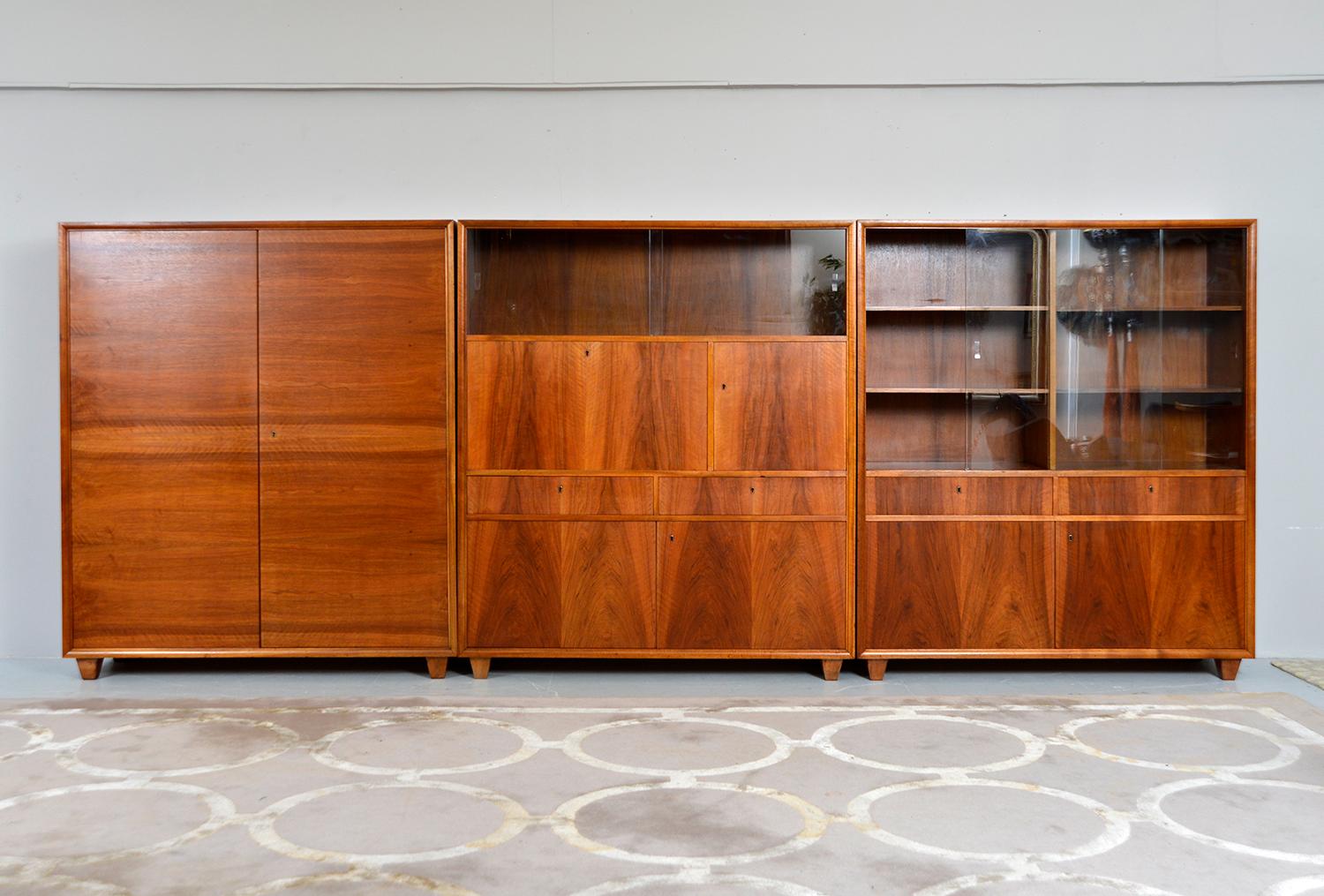 This rare living room suite comprises three individual pieces and is a super example of early European modernist furniture. Typical of the period, the suite has a Minimalist appearance devoid of unnecessary ornament, celebrating the natural