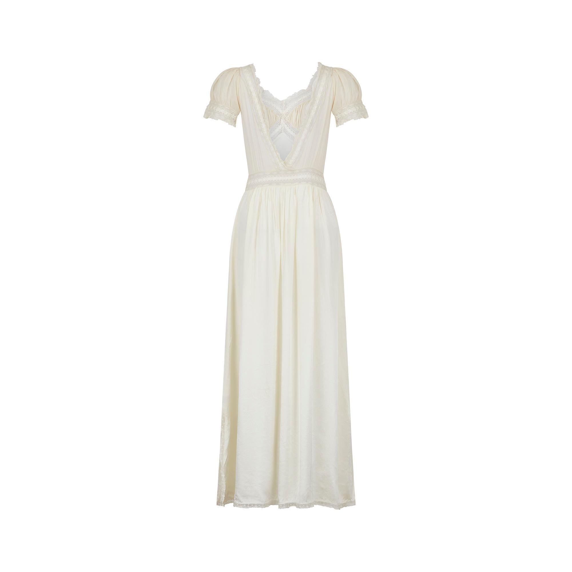 1930s White Charmeuse Rayon Dress with Lace Inserts In Excellent Condition In London, GB