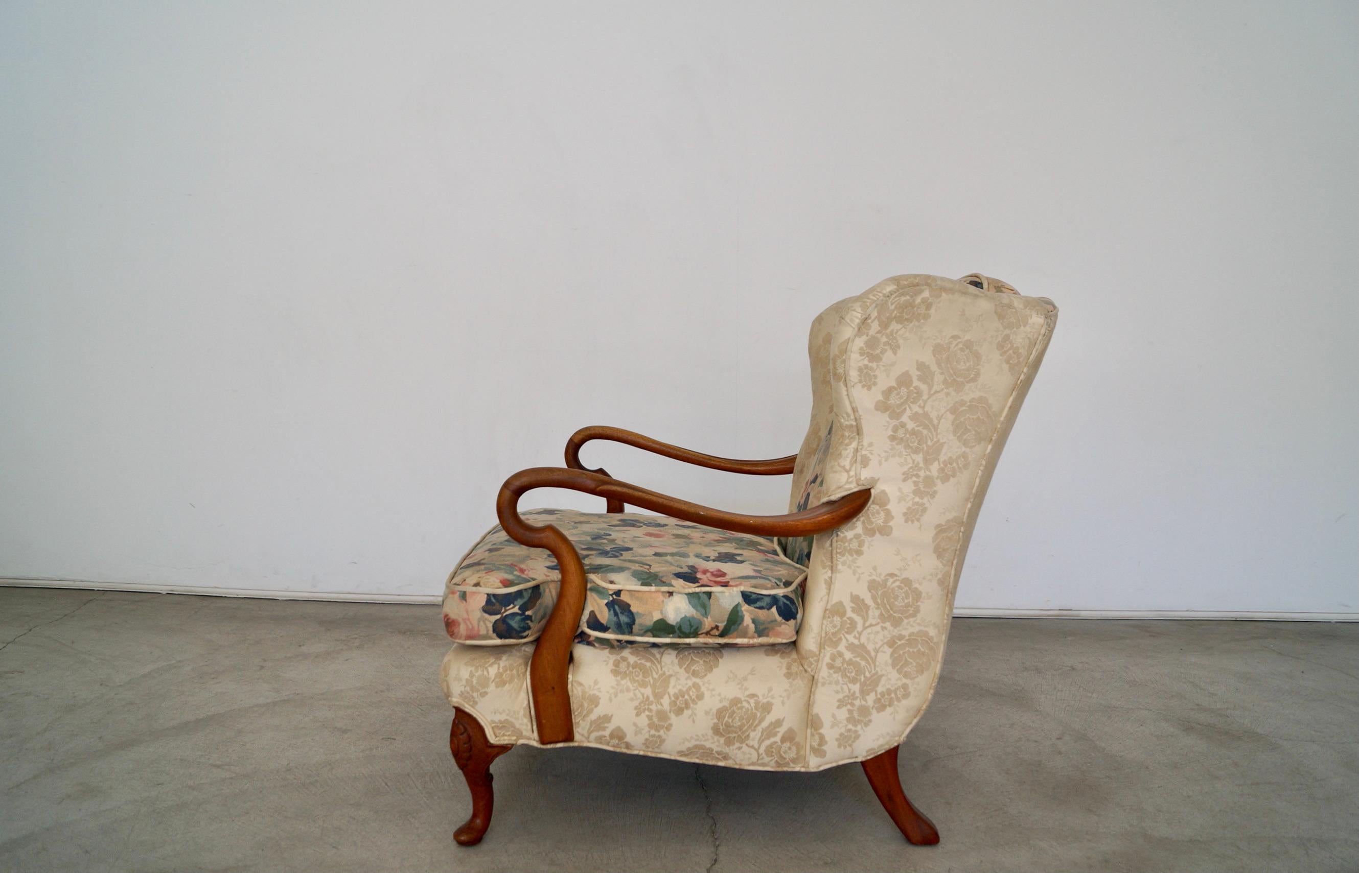 1930's Wingback Lounge Chair im Zustand „Gut“ im Angebot in Burbank, CA