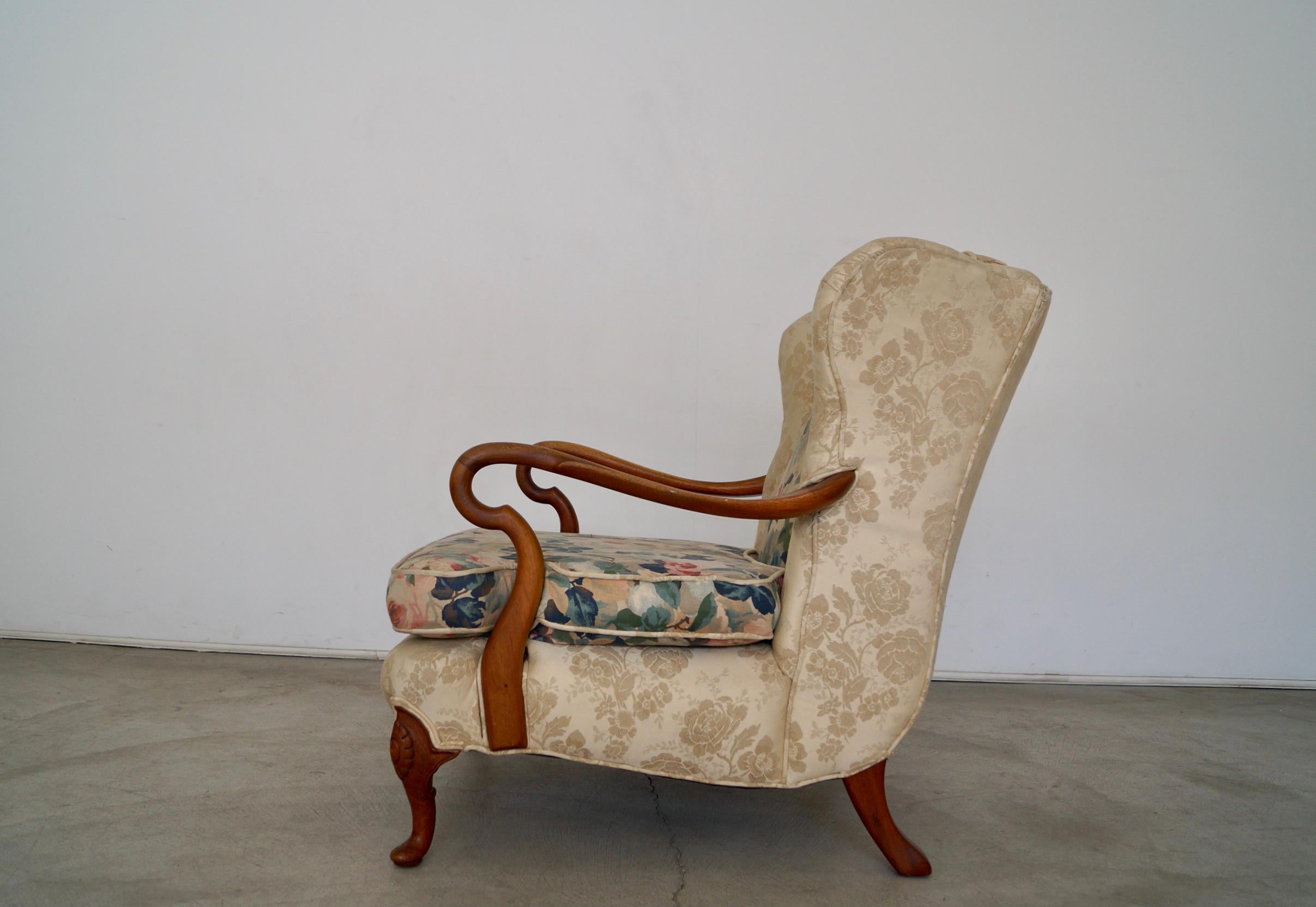 1930's Wingback Lounge Chair In Good Condition For Sale In Burbank, CA