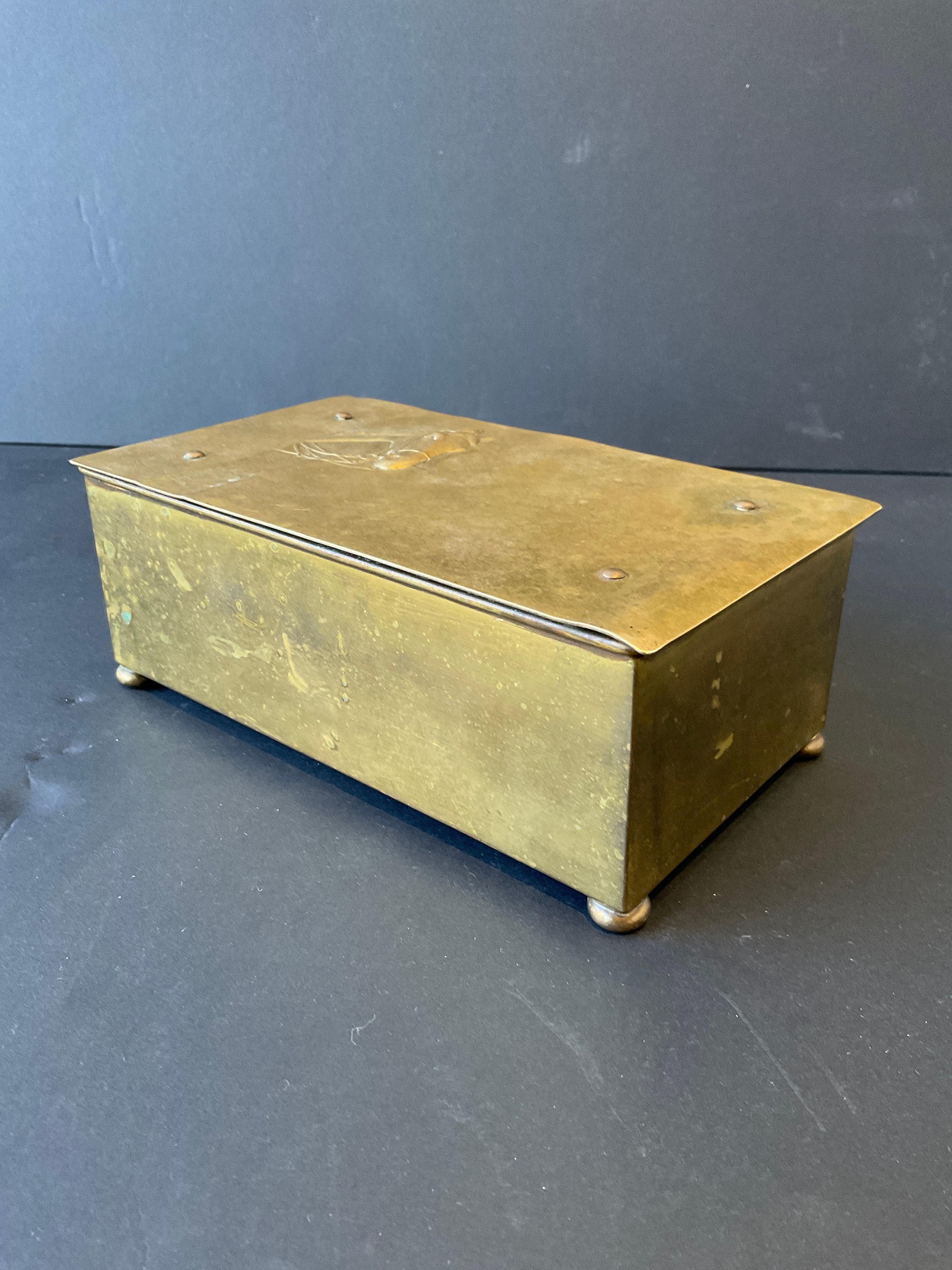 Ottone Scatola per cavalli in ottone tedesca WMF del 1930 in vendita