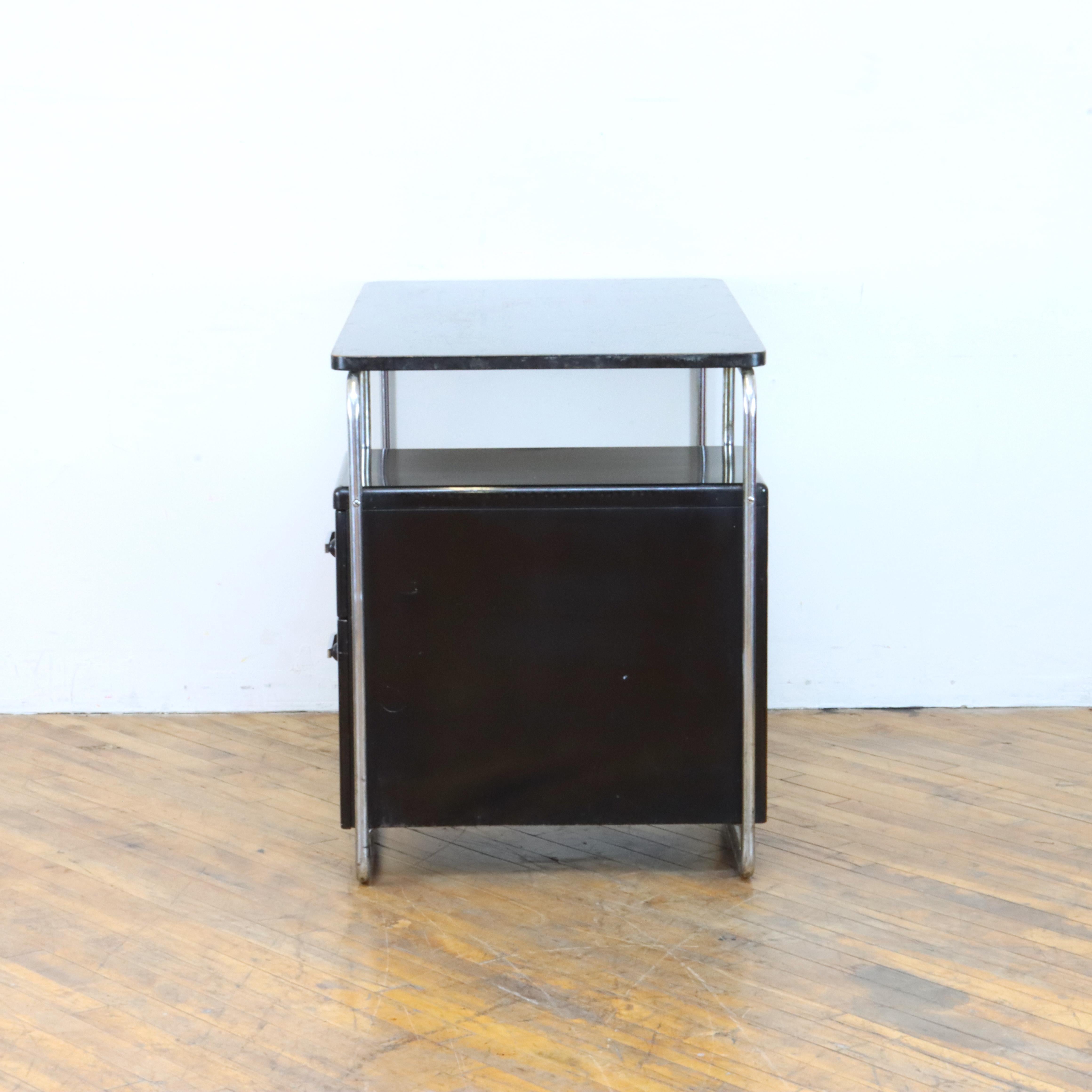 American 1930s Wolfgang Hoffmann Desk for Howell For Sale