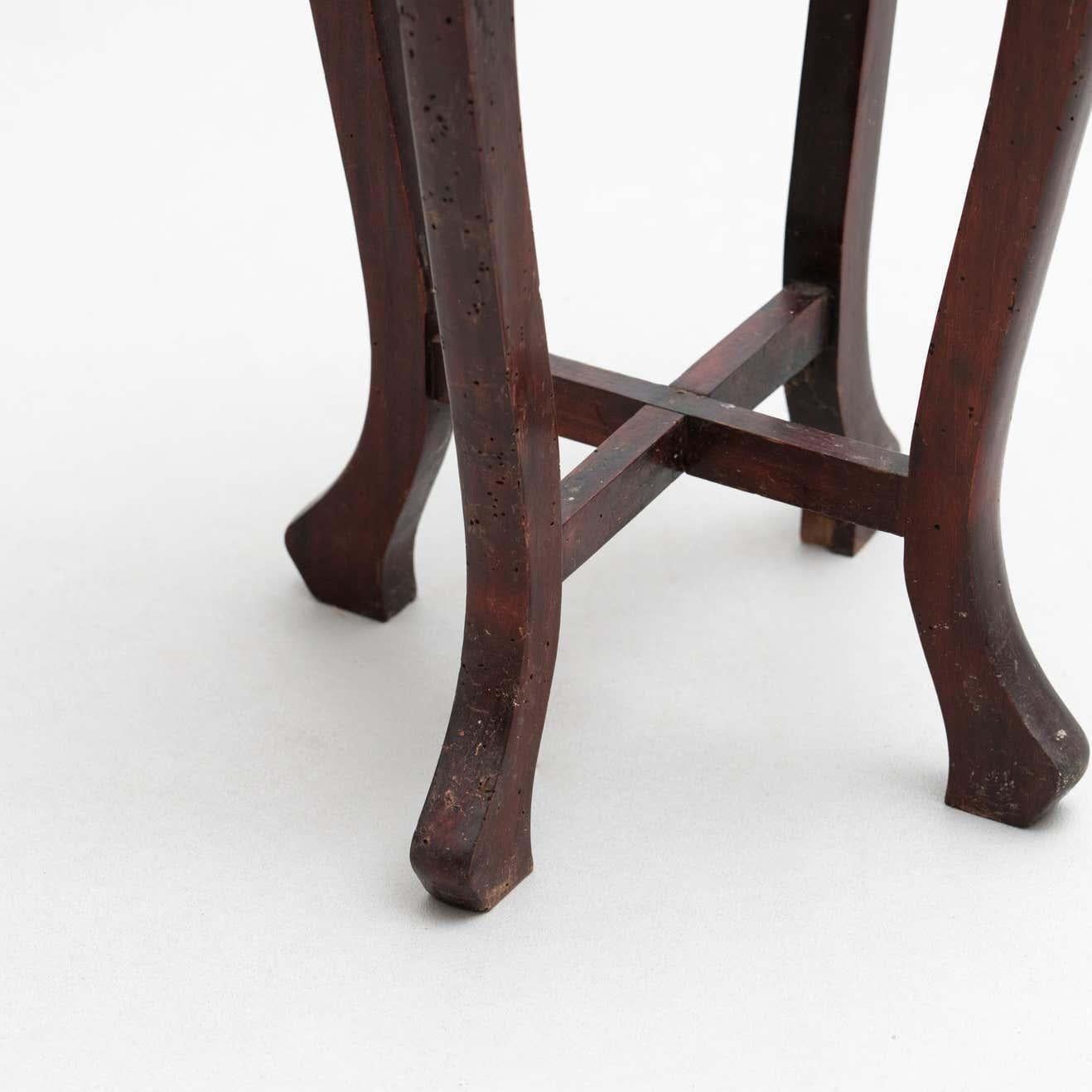 Orientalischer Beistelltisch aus Holz und Marmor aus den 1930er Jahren (Französisch) im Angebot