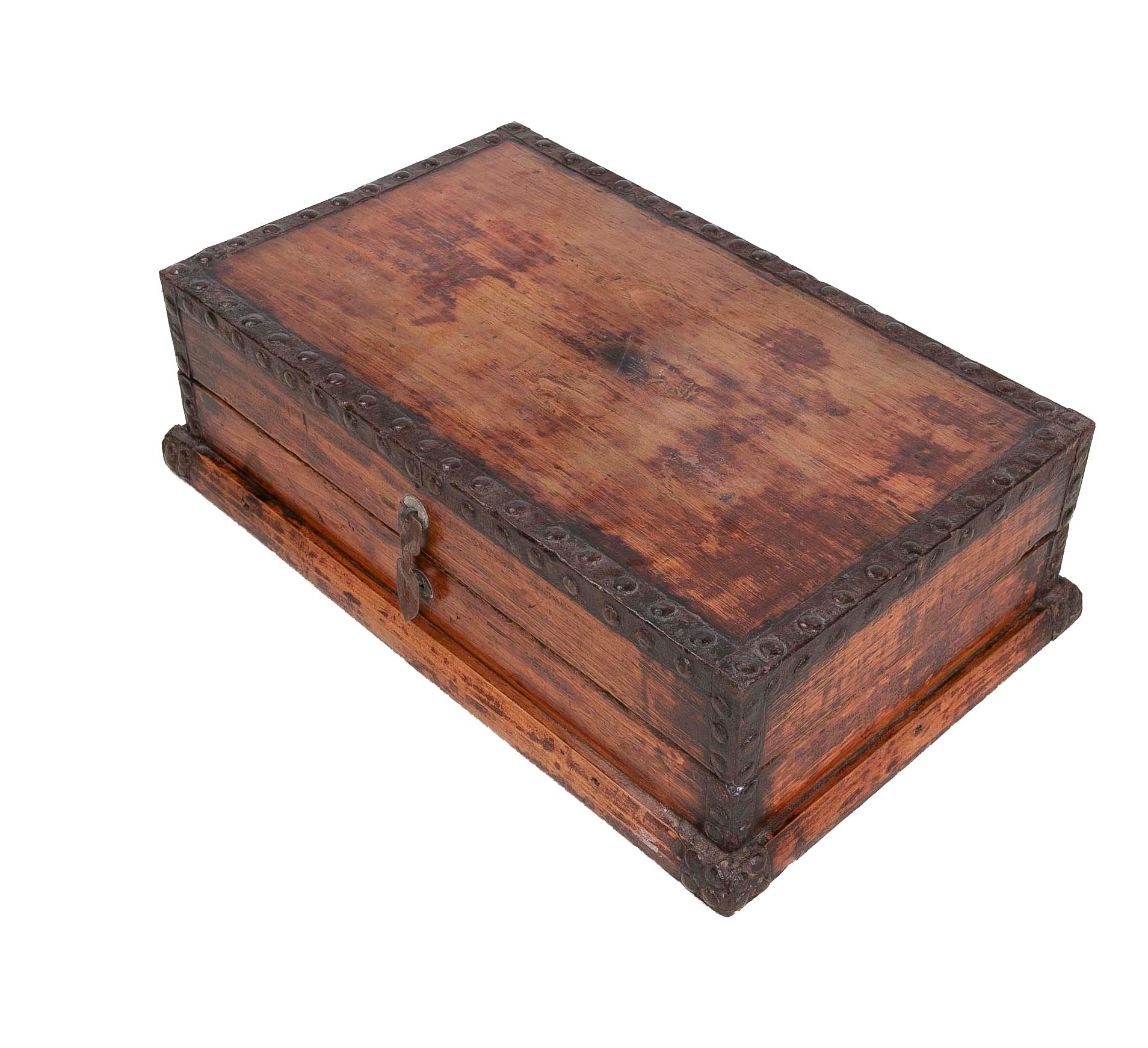 1930s Wooden Box with Iron Corners For Sale 2