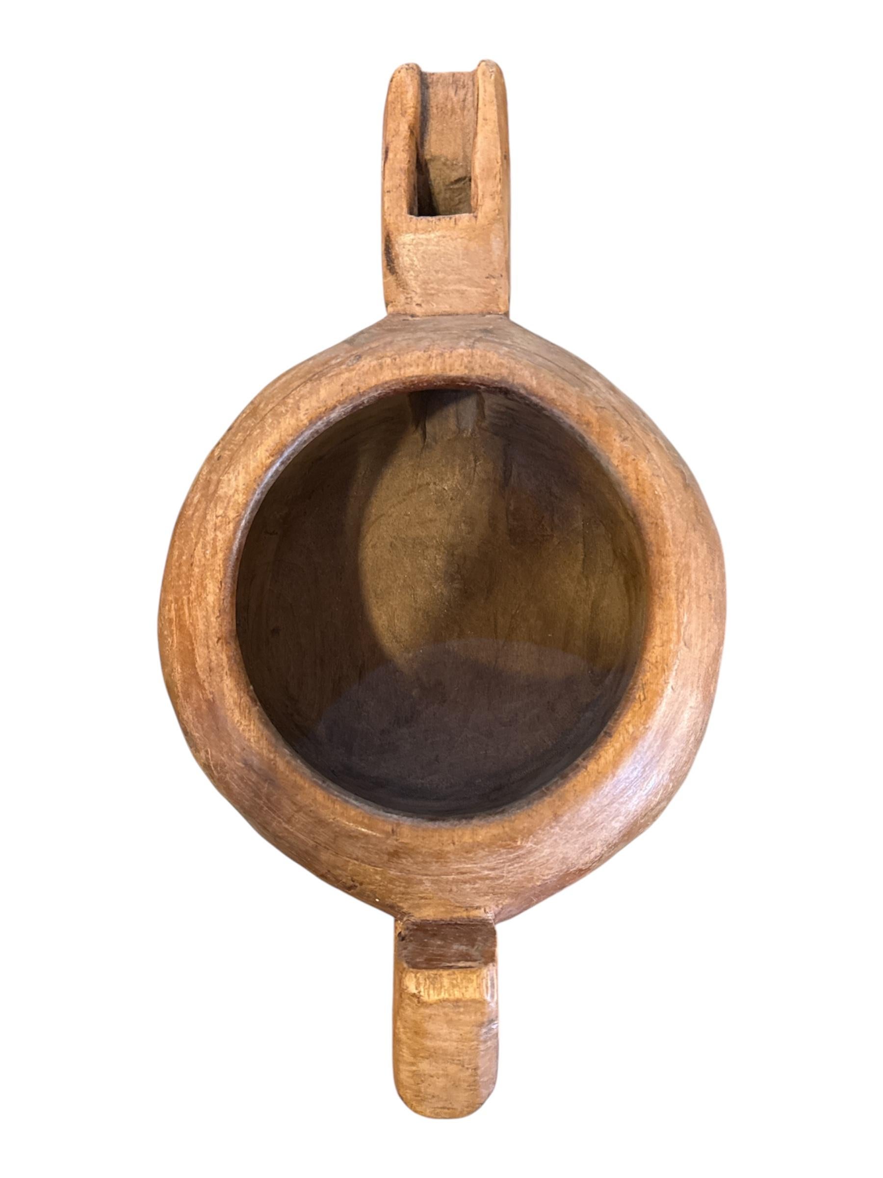 Bois Théière en bois des années 1930 en vente