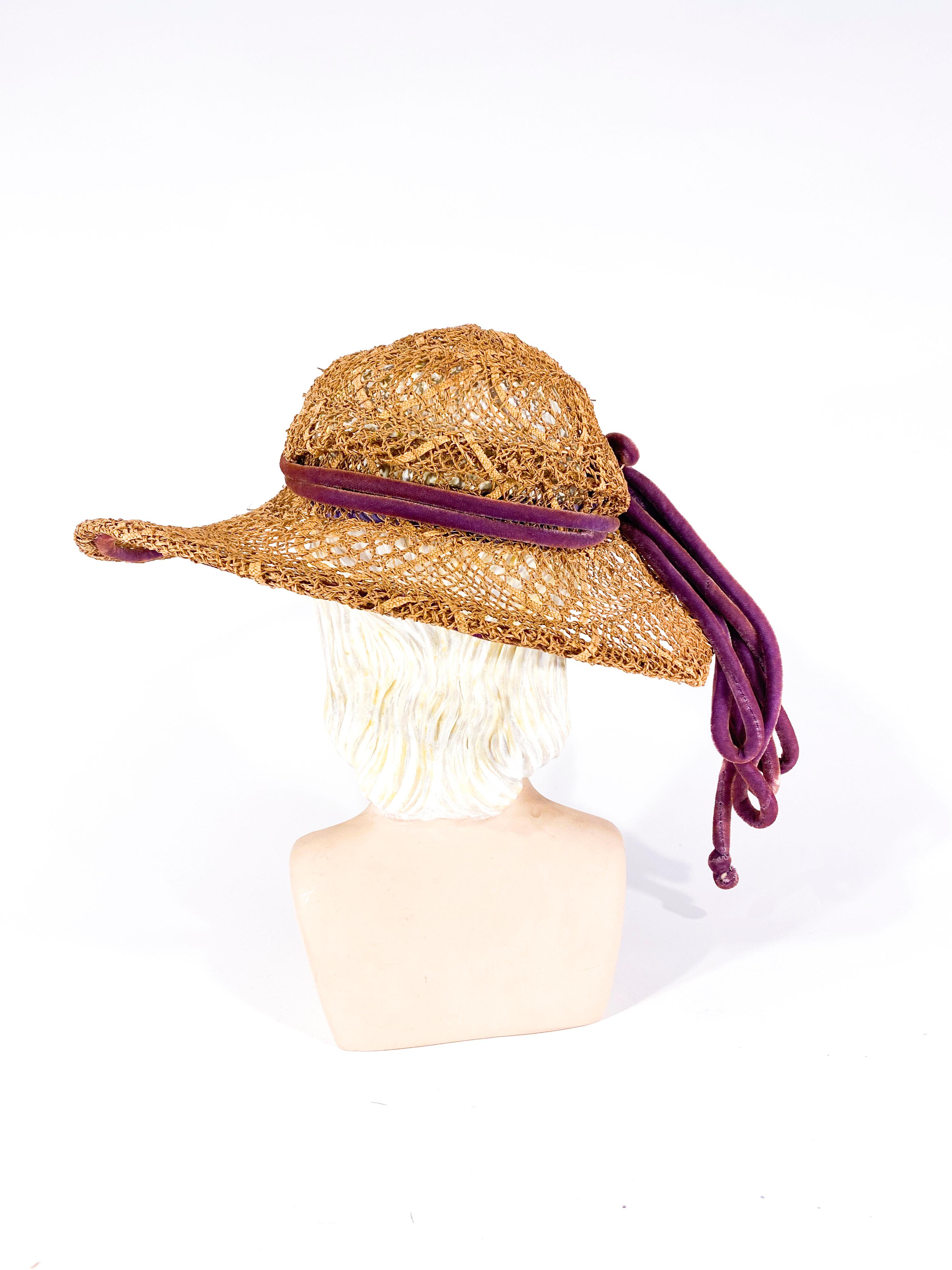 1930s Woven Straw Summer Picture Hat with Purple Velvet Cord Accent In Good Condition In San Francisco, CA
