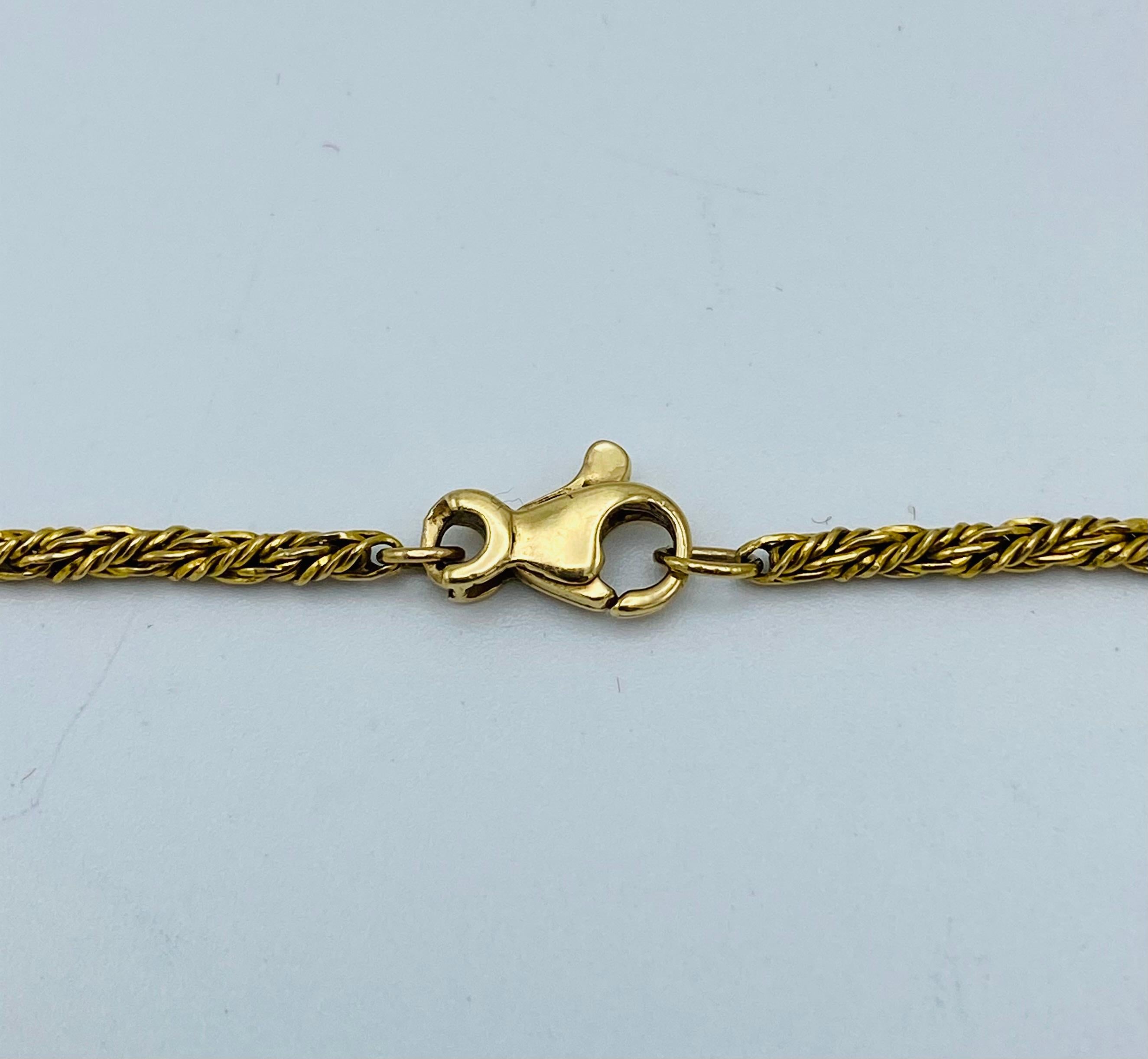 da uomo o donna Collana a catena in oro giallo, smeraldo e rubino intagliato del 1930 in vendita