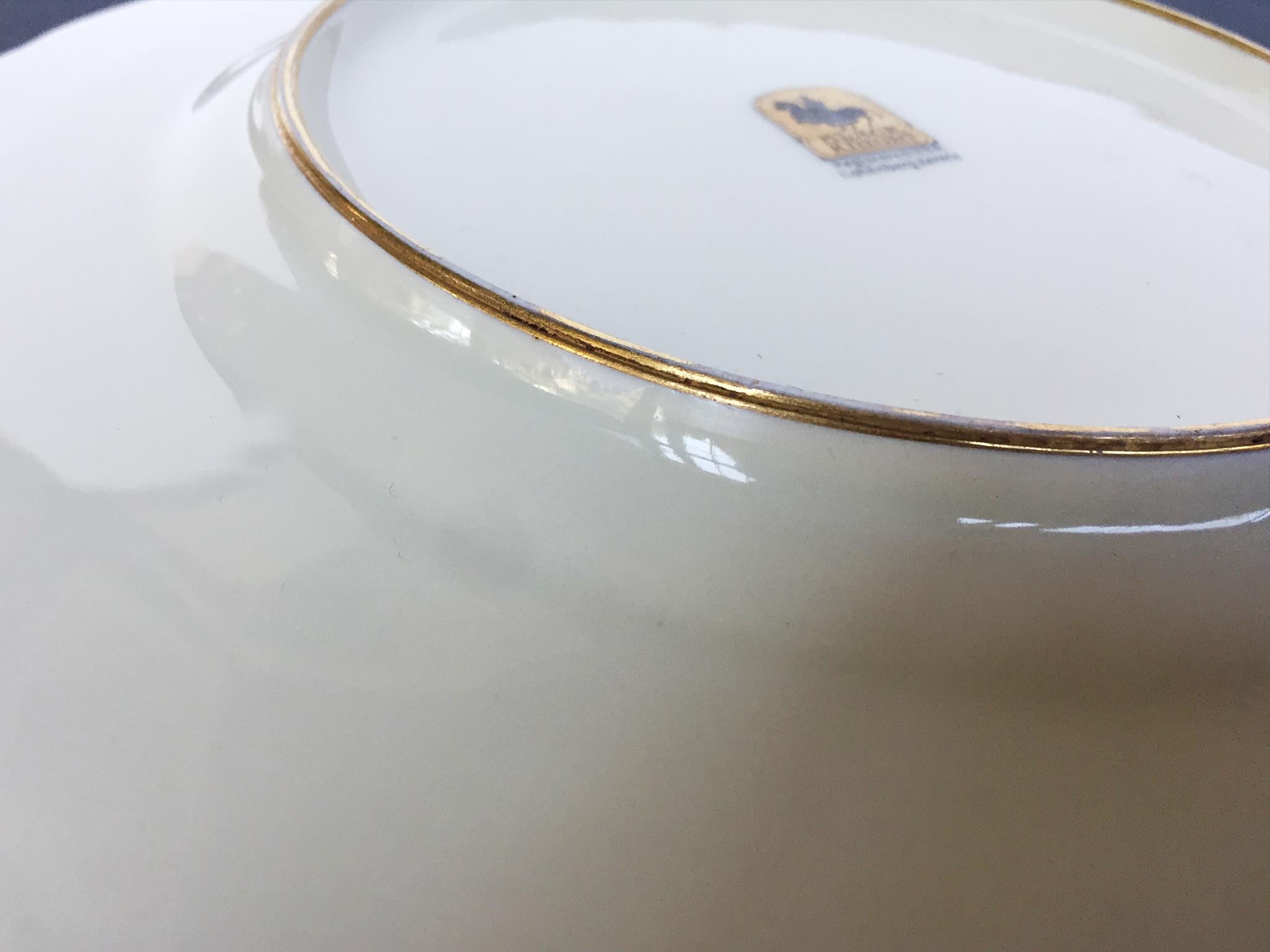 1930s Yellow Gold-Rimmed Porcelain China by Black Knight Set of 12 1