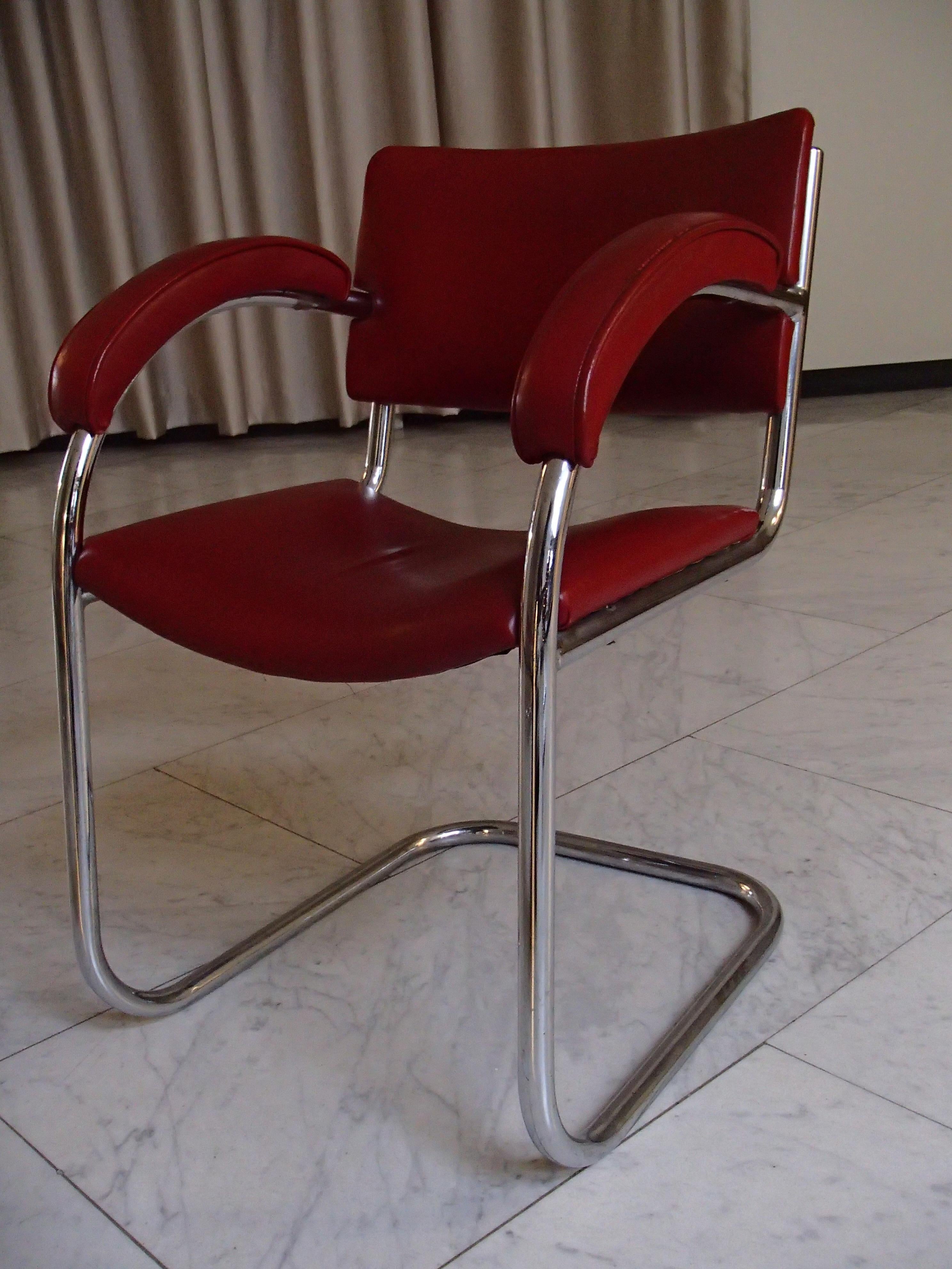 1930thies 6 Red Leather Armchairs by Serge Chermayeff for PEL In Good Condition For Sale In Weiningen, CH