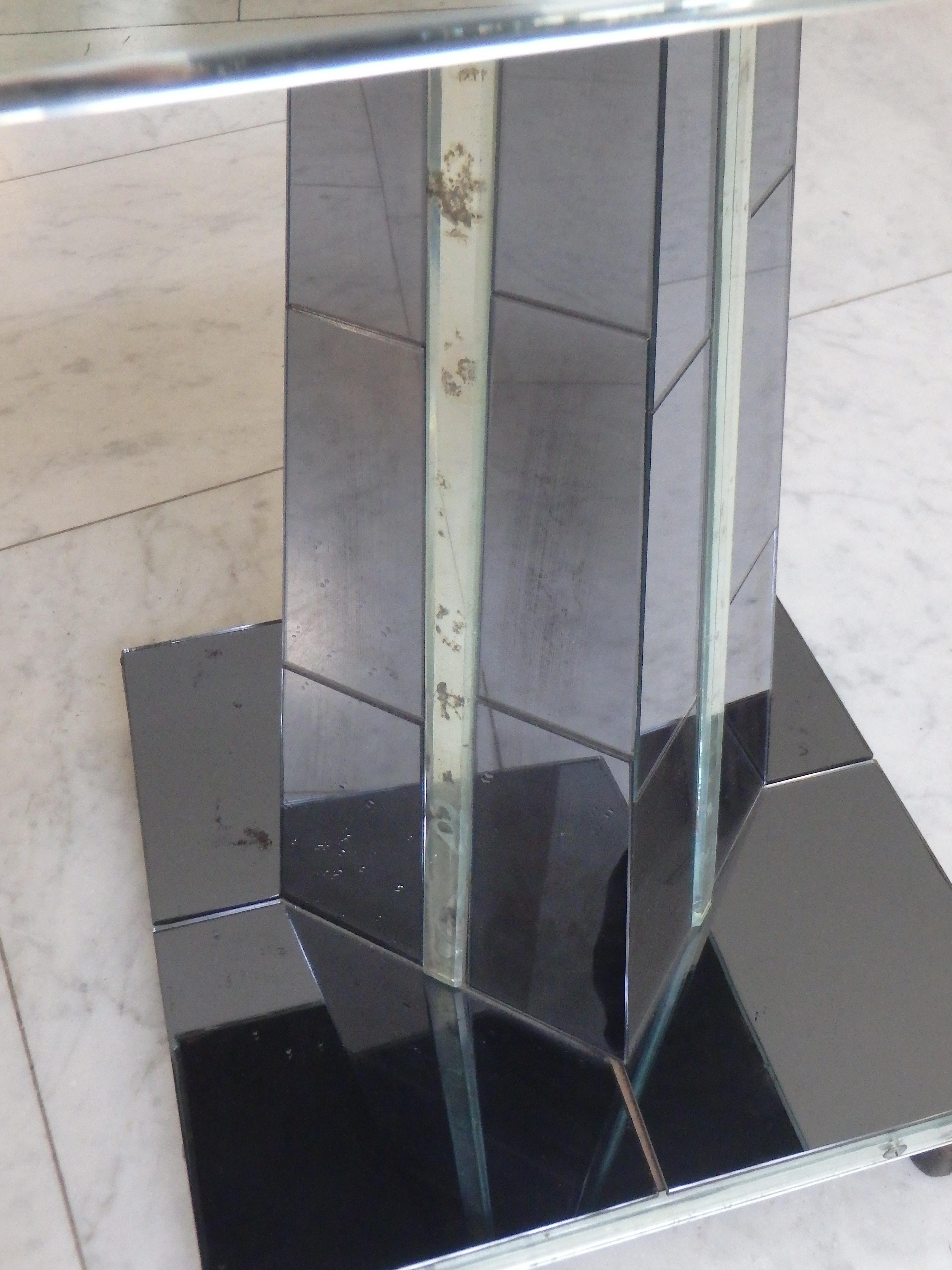 1930er Jahre Art Deco Mirror Beistelltisch (Mitte des 20. Jahrhunderts) im Angebot