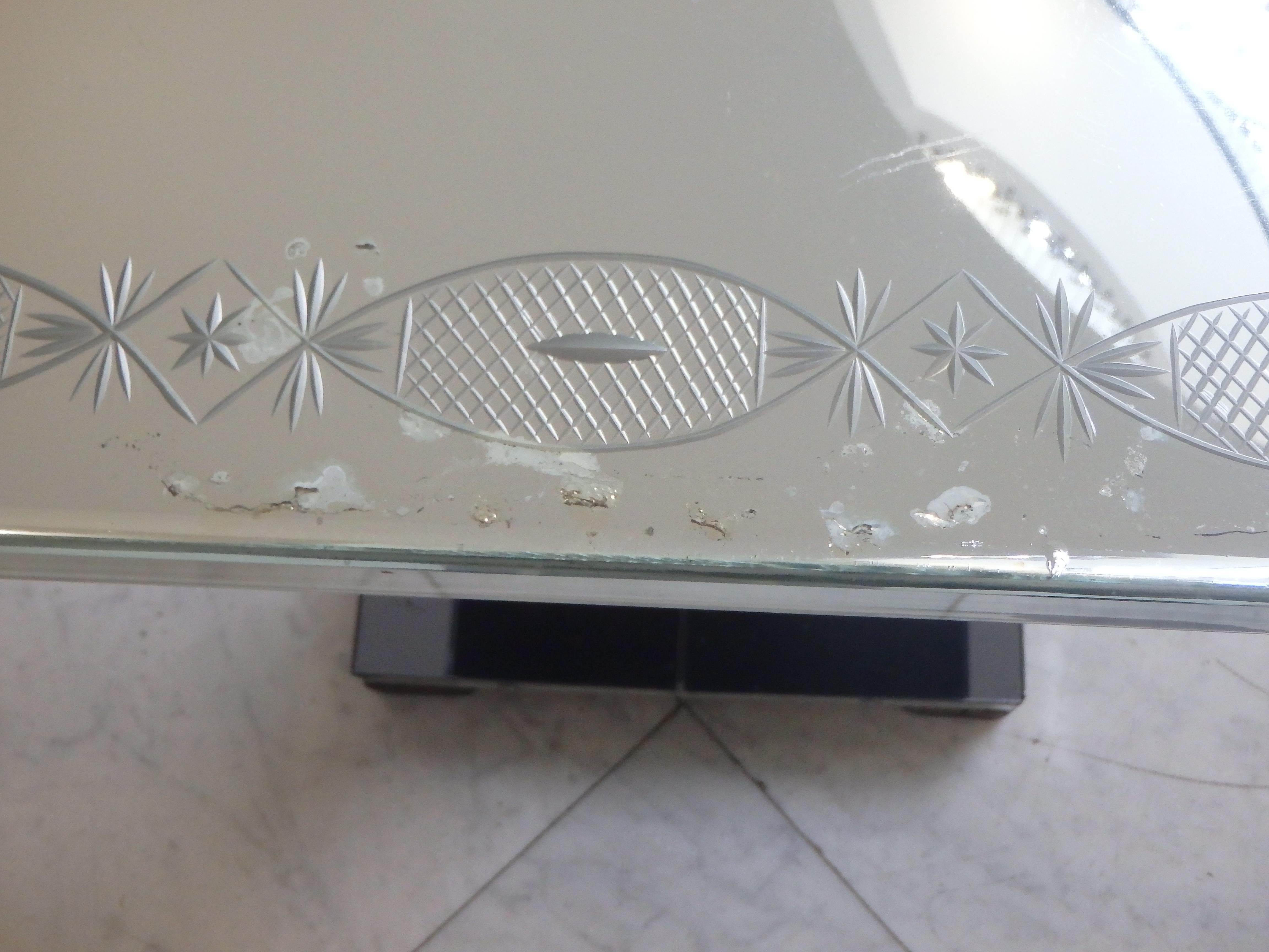 1930er Jahre Art Deco Mirror Beistelltisch im Angebot 1