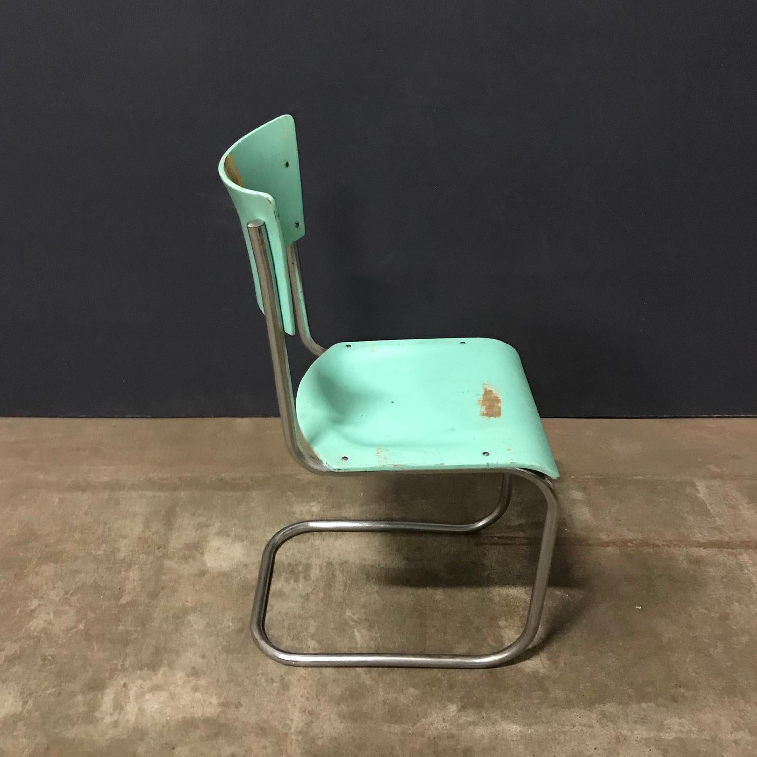 Bauhaus 1931, Mart Stam for Thonet, Turquoise Wooden S43 For Sale