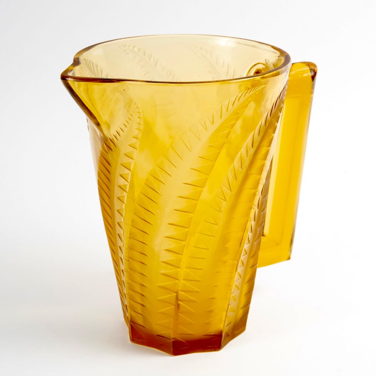 French 1931 René Lalique - Art Deco Pitcher Hesperides Yellow Amber Glass For Sale