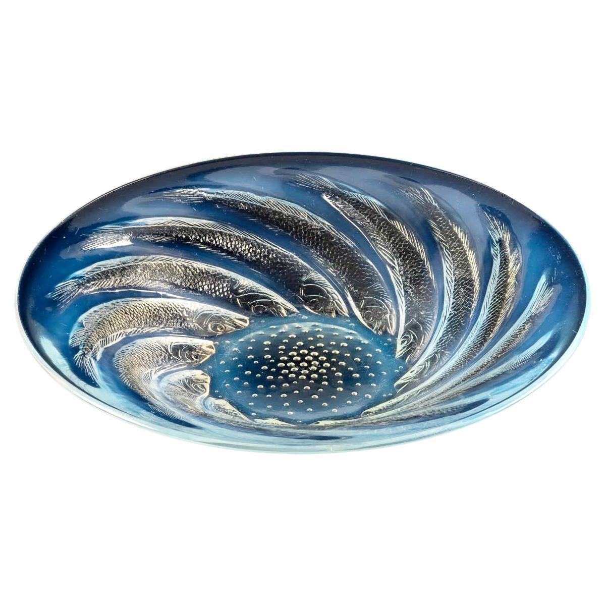 1931 René Lalique, Bowl Plate Poissons Opalescent Glass Fishes at 1stDibs