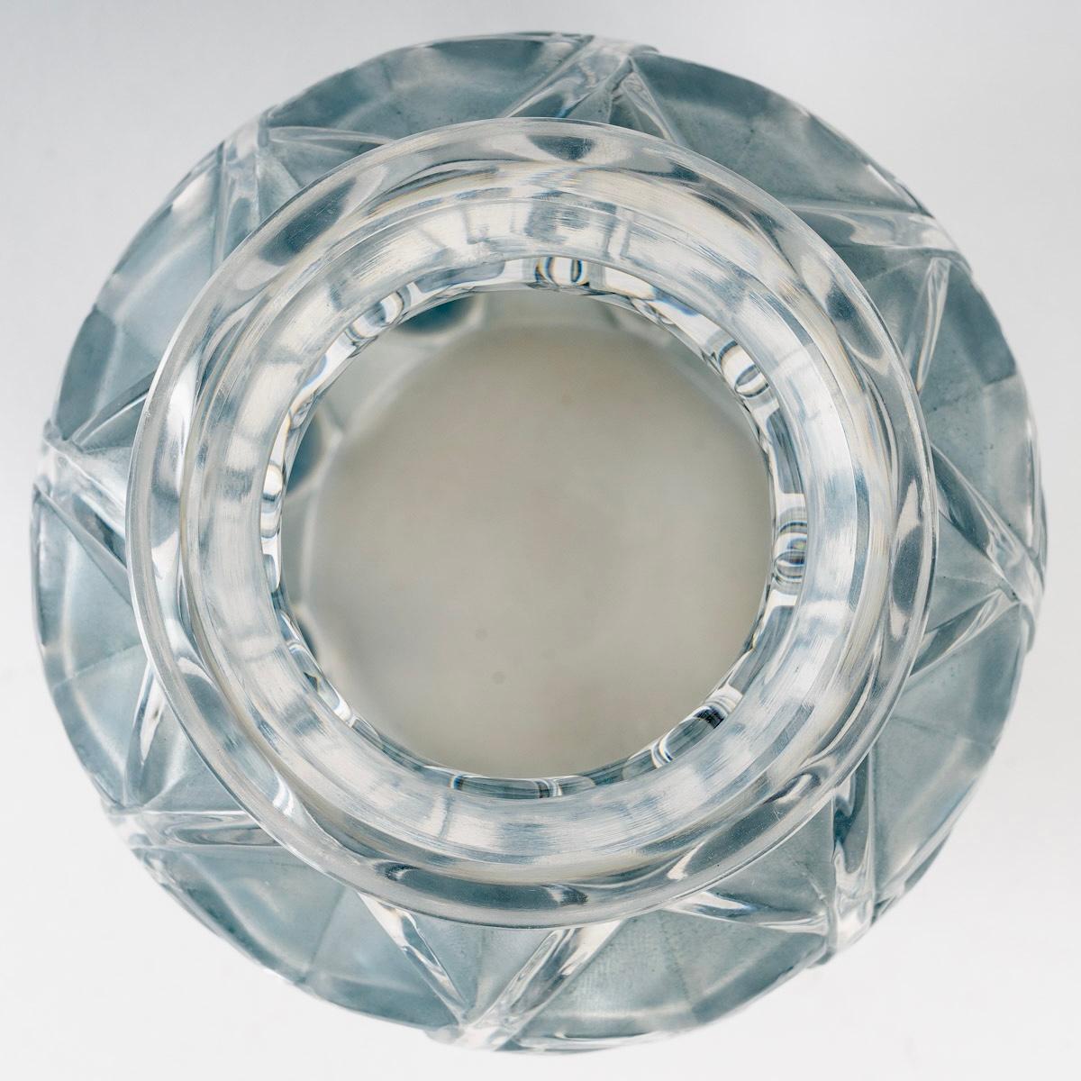 French 1931 René Lalique Chamois Vase Clear & Frosted Glass with Blue Patina