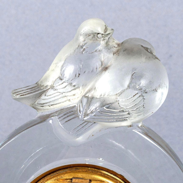 1931 René Lalique, Clock Pierrots Clear Glass with 8-Day Mechanical Movement In Good Condition In Boulogne Billancourt, FR