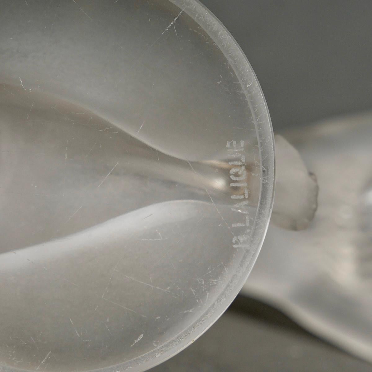 1931 René Lalique Adorno original para capota de mascota de coche Cris Cristal esmerilado Vidrio soplado en venta