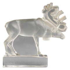 1931 René Lalique, Paperweight "Renne" Clear & Frosted Glass