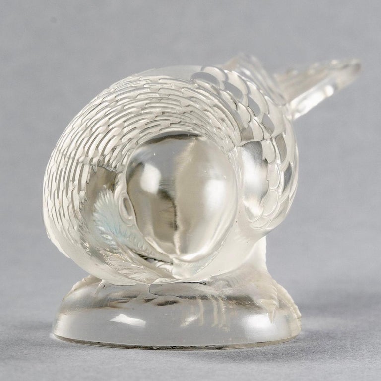 1931 René Lalique, Paperweight Statuette Sparrow Timide" Glass at 1stDibs