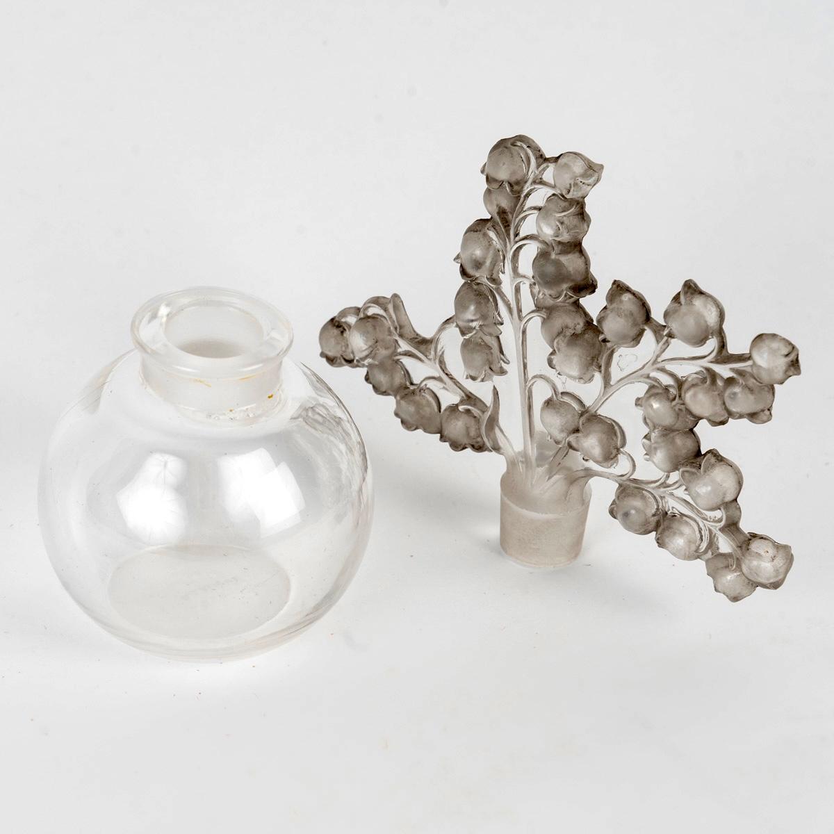 French 1931 René Lalique Perfume Bottle Clairefontaine Glass Grey Patina Lily of Valley For Sale