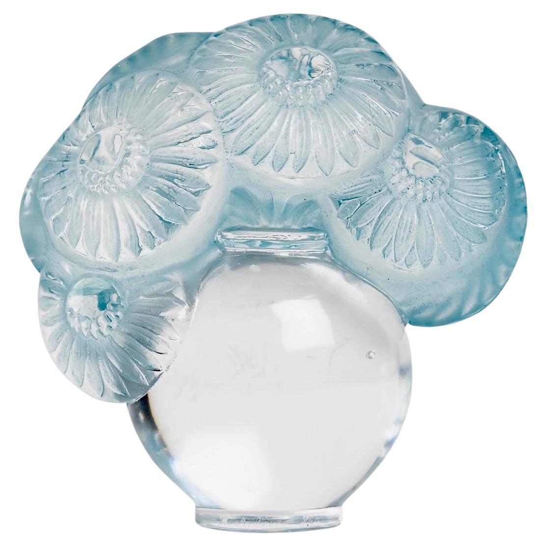 1931 René Lalique, Seal Soucis Glass with Blue Patina, Flowers