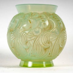 1931 René Lalique, Vase Le Mans Cased Celadon Green Glass with Grey Patina