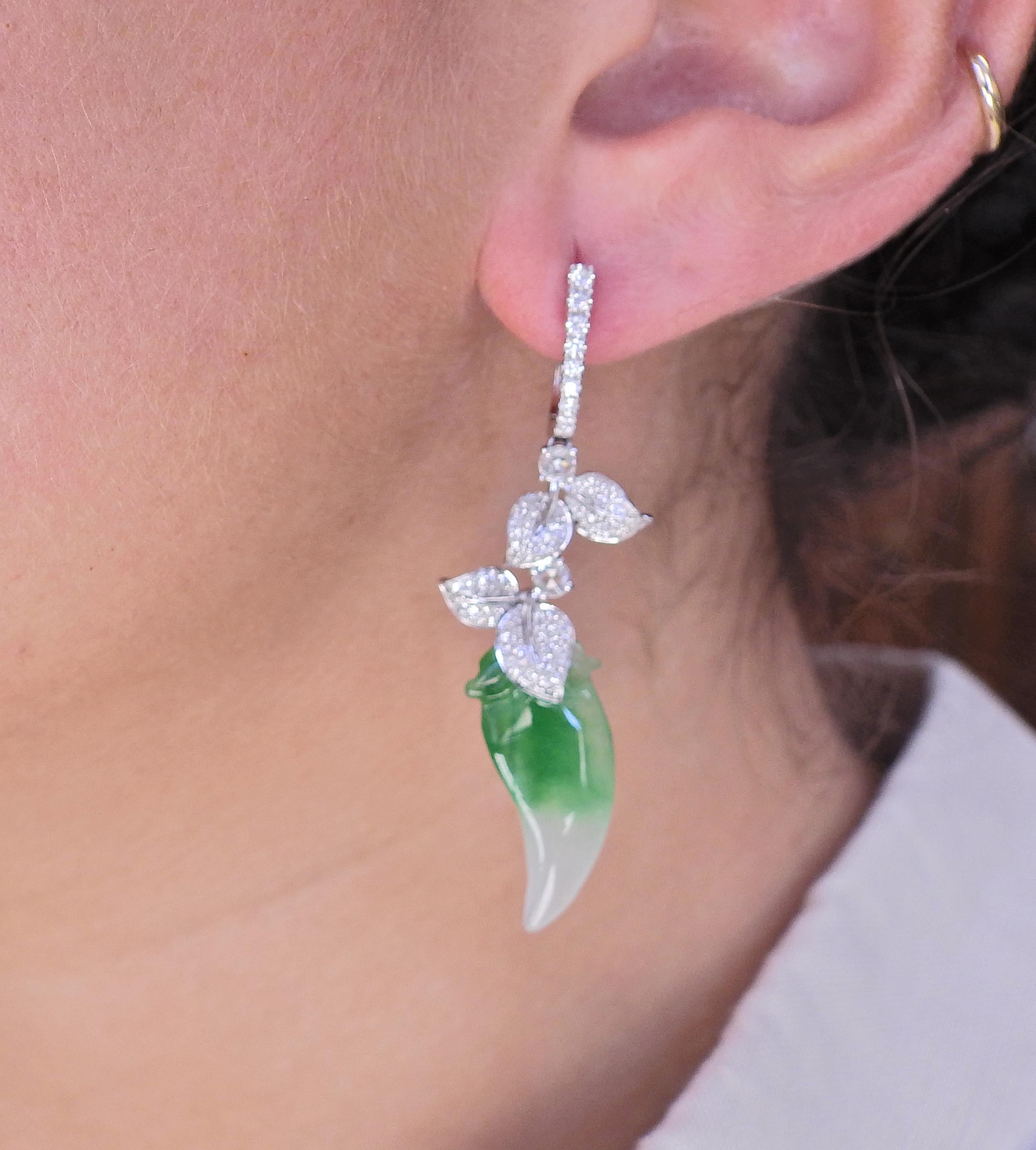 19.31ctw Carved Jadeite Jade Diamond Gold Drop Earrings In Excellent Condition For Sale In New York, NY