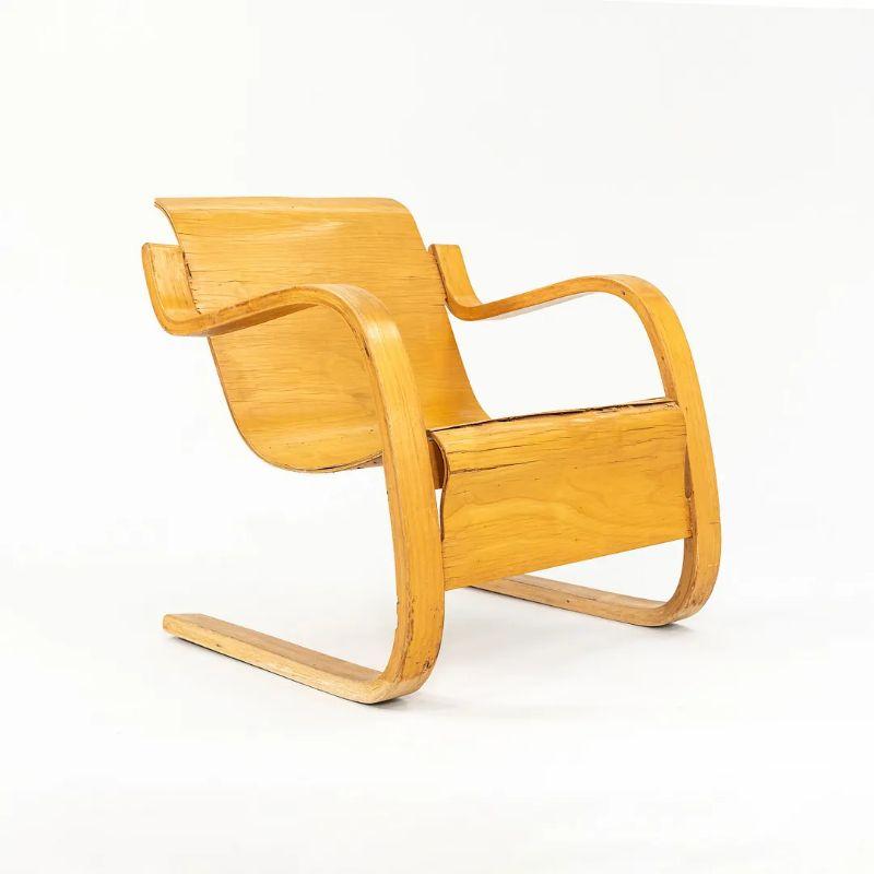 1932 Artek No. 42 Small Paimio Lounge Chair in Birch by Alvar & Aino Aalto For Sale 3