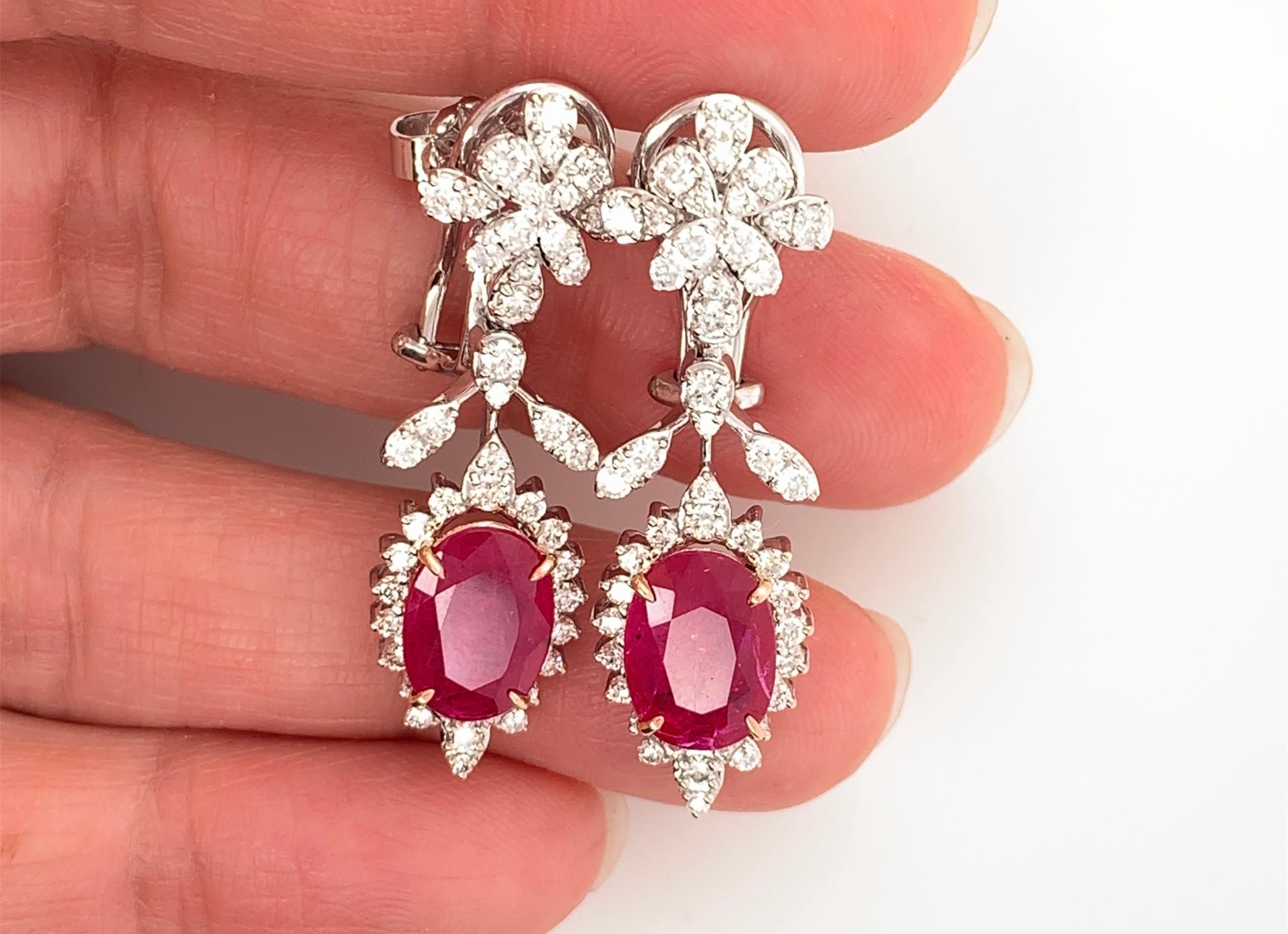 Contemporary 19.32 Carat Ruby Diamond Necklace Set