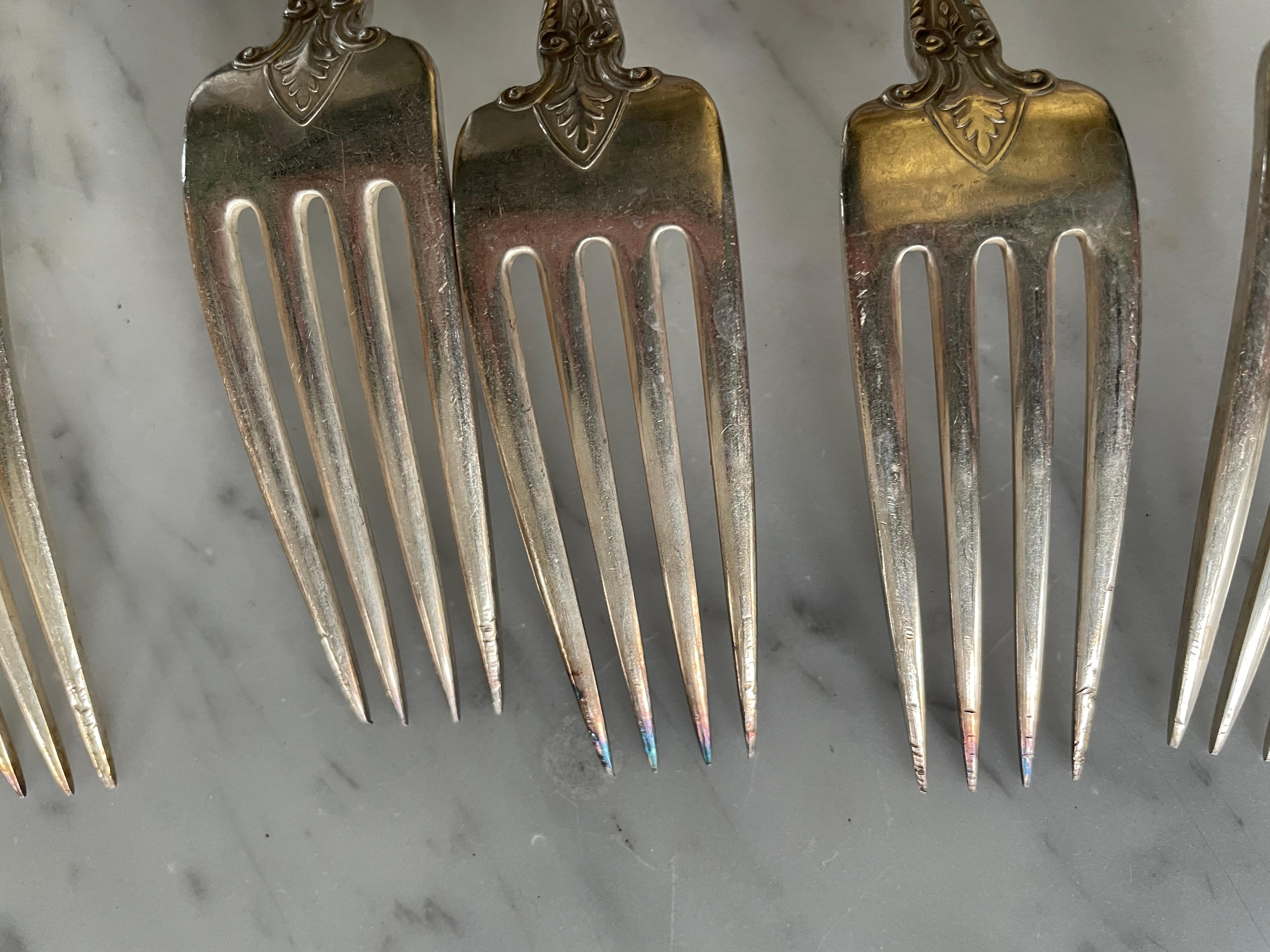 1932 King Richard Towle Sterling Silver Besteckset 61 Teile, 11,9 Garnituren im Angebot 6