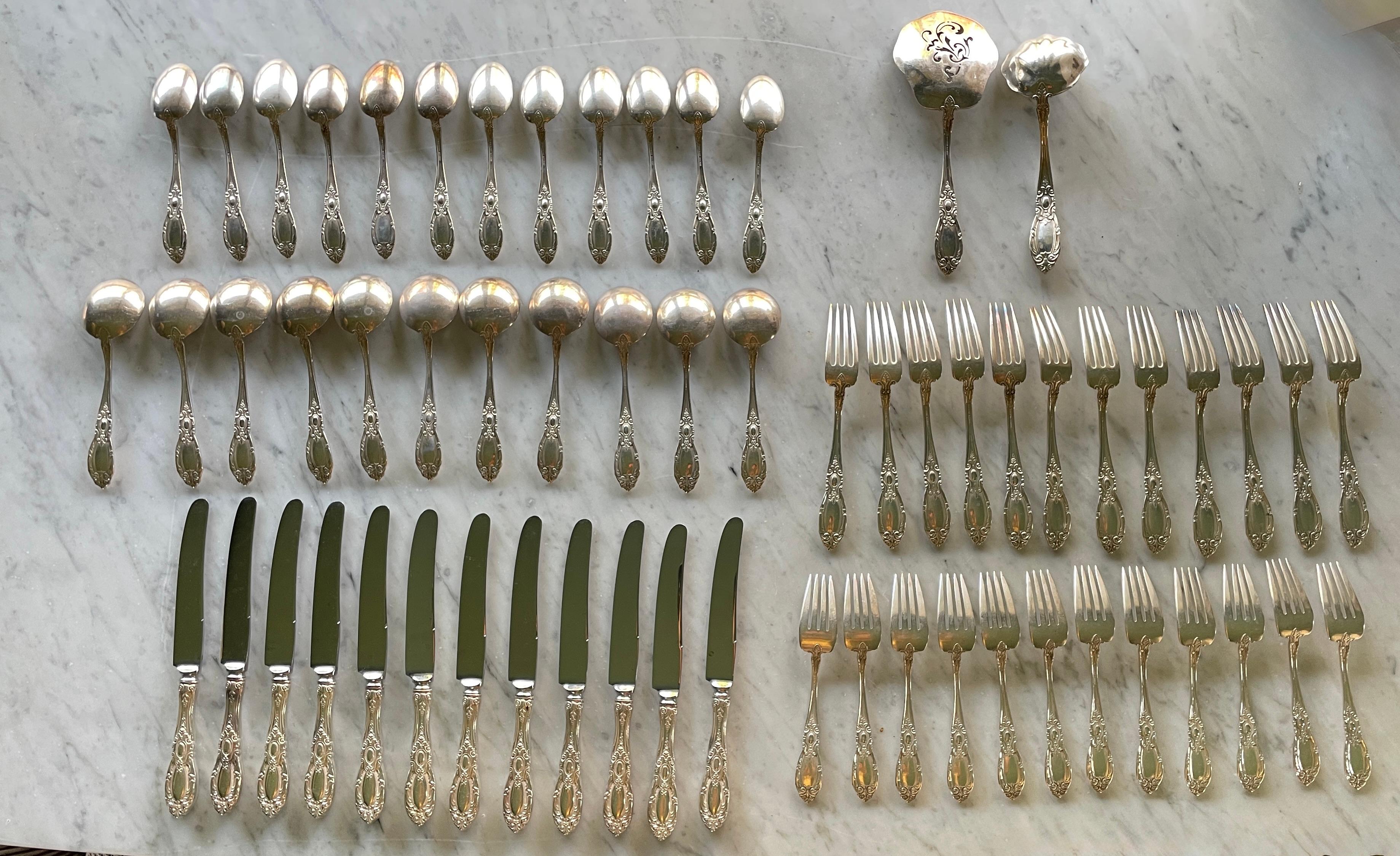 1932 King Richard Towle Sterling Silver Besteckset 61 Teile, 11,9 Garnituren (Spätviktorianisch) im Angebot