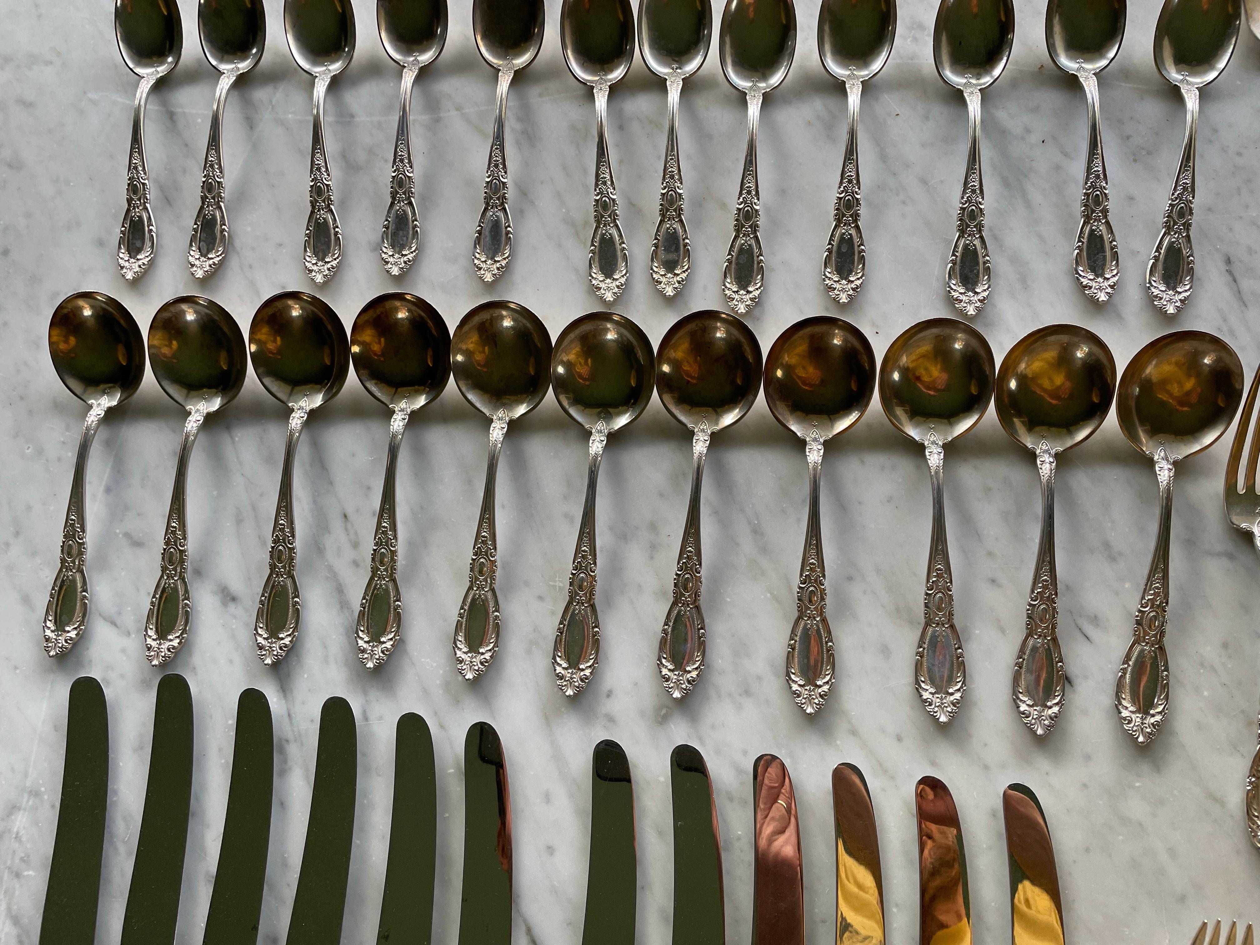 1932 King Richard Towle Sterling Silver Besteckset 61 Teile, 11,9 Garnituren (Sterlingsilber) im Angebot