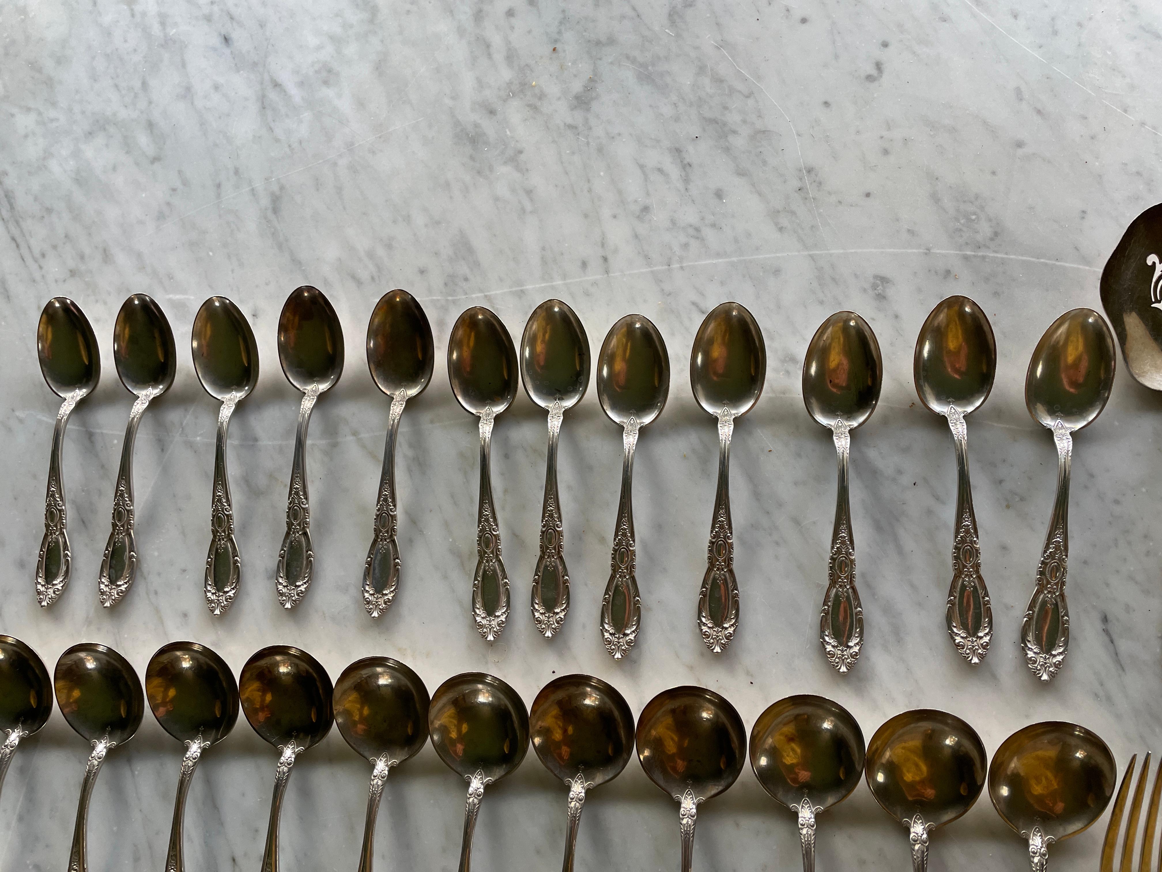 1932 King Richard Towle Sterling Silver Besteckset 61 Teile, 11,9 Garnituren im Angebot 1