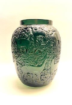 1932 Original René Lalique Biches Vase in Dark Green Glass