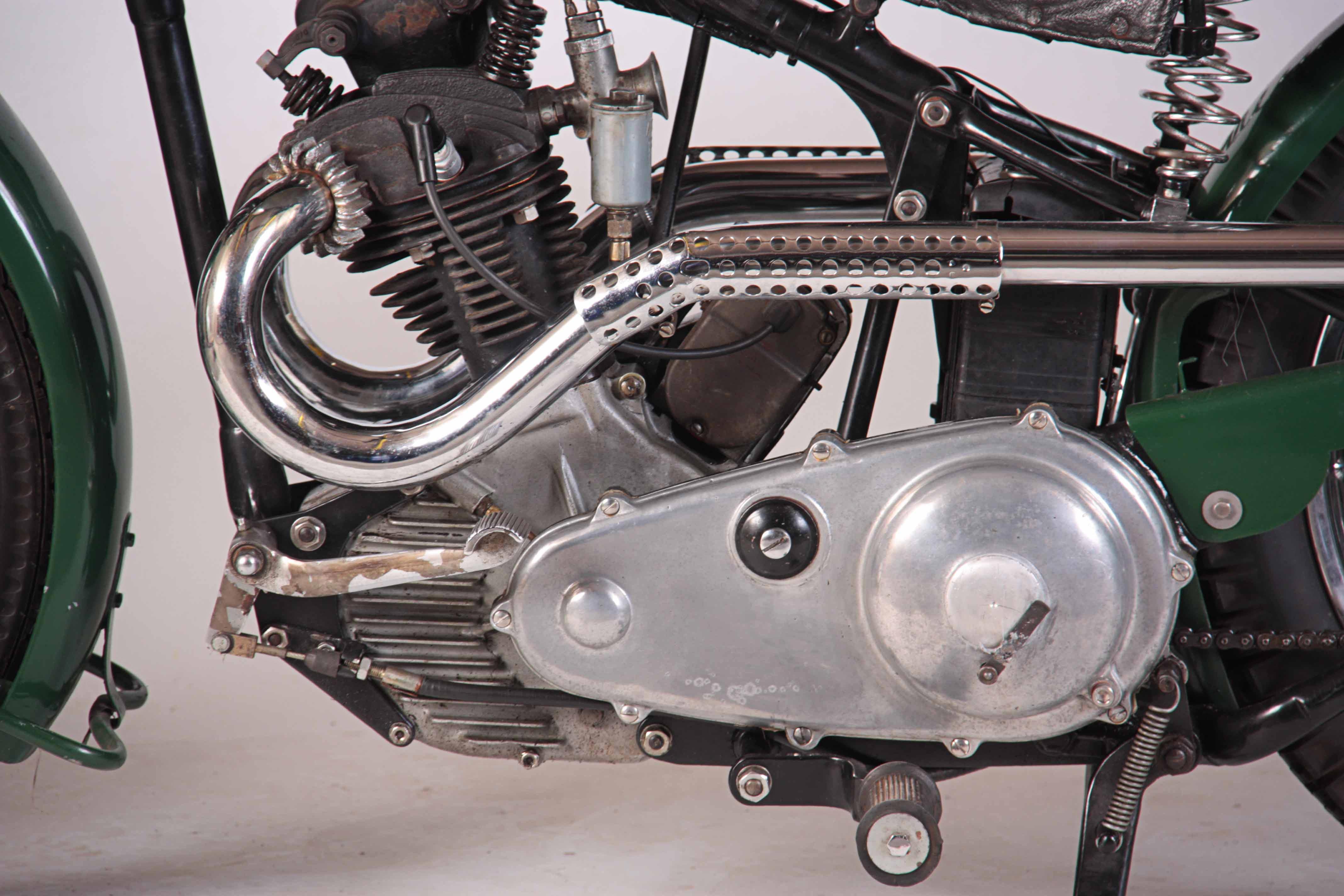 Metal 1932 Phelon and Moore Panther Motorcycle, Vintage 250cc Sloper Engine