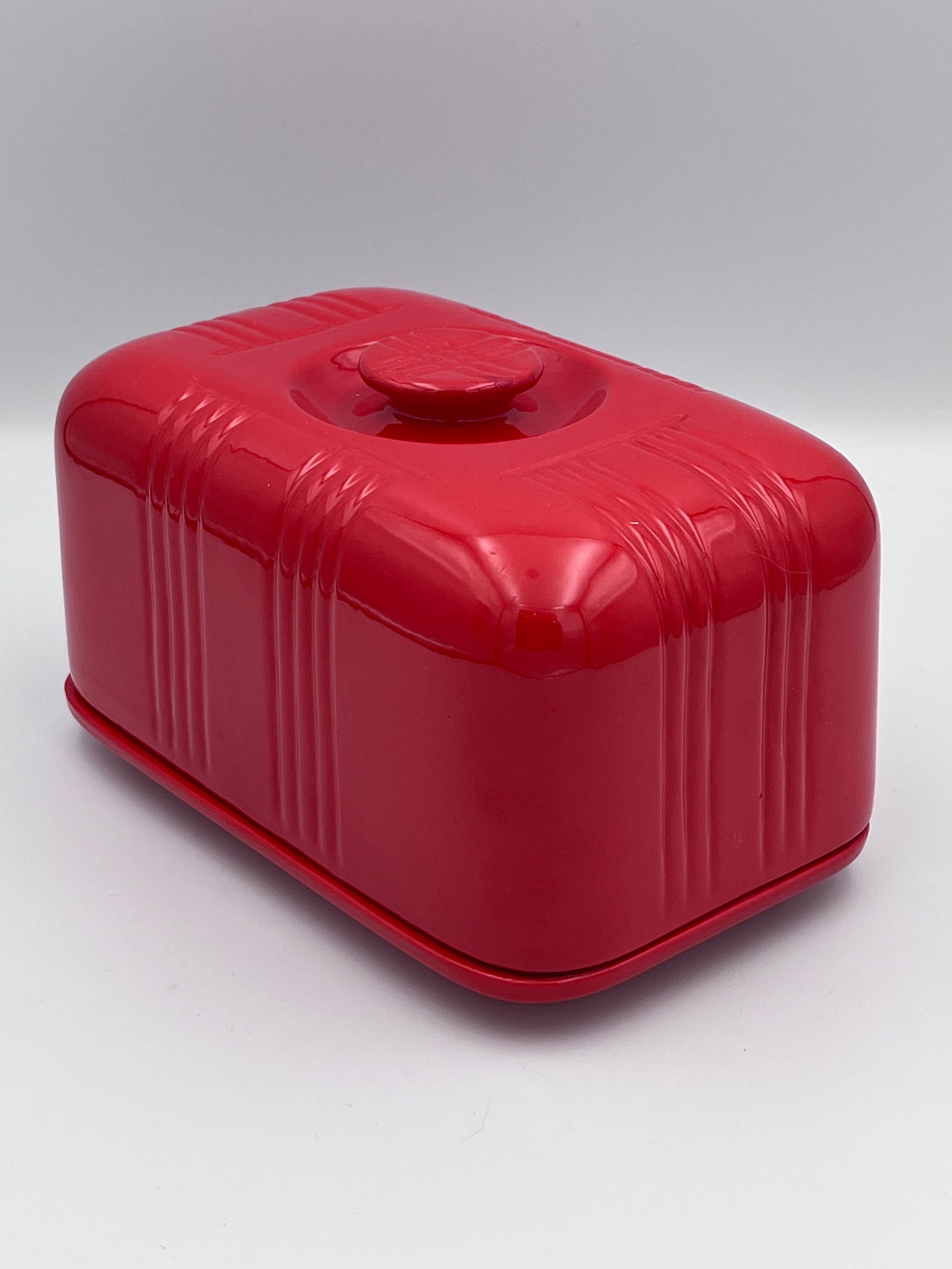 Art Deco 1932 Red Coved 1LB Butter Dish by Hall's Superior Quality Kitchenware