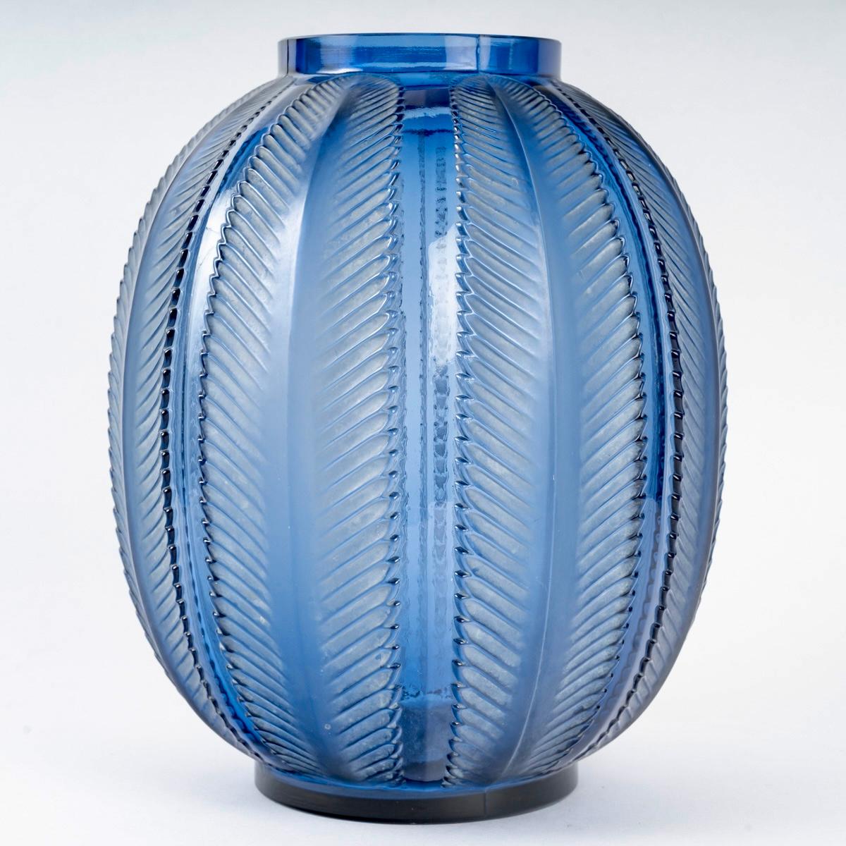 Art Deco Vase 