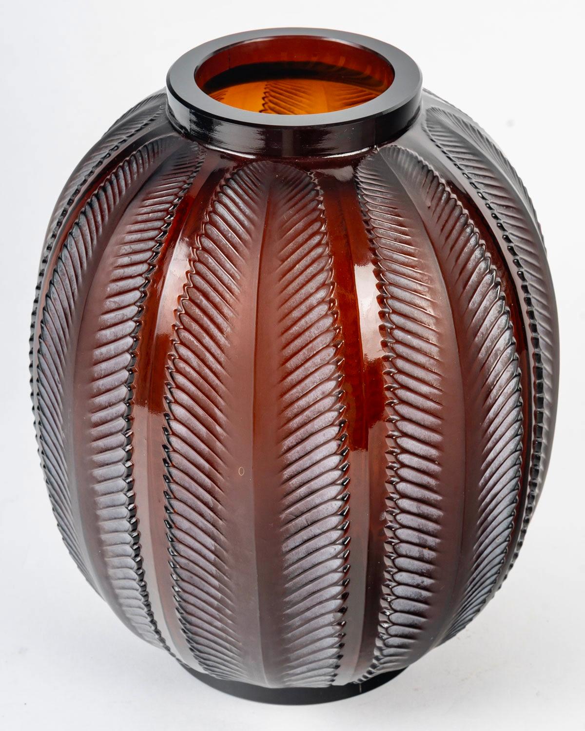 Art Deco Vase 