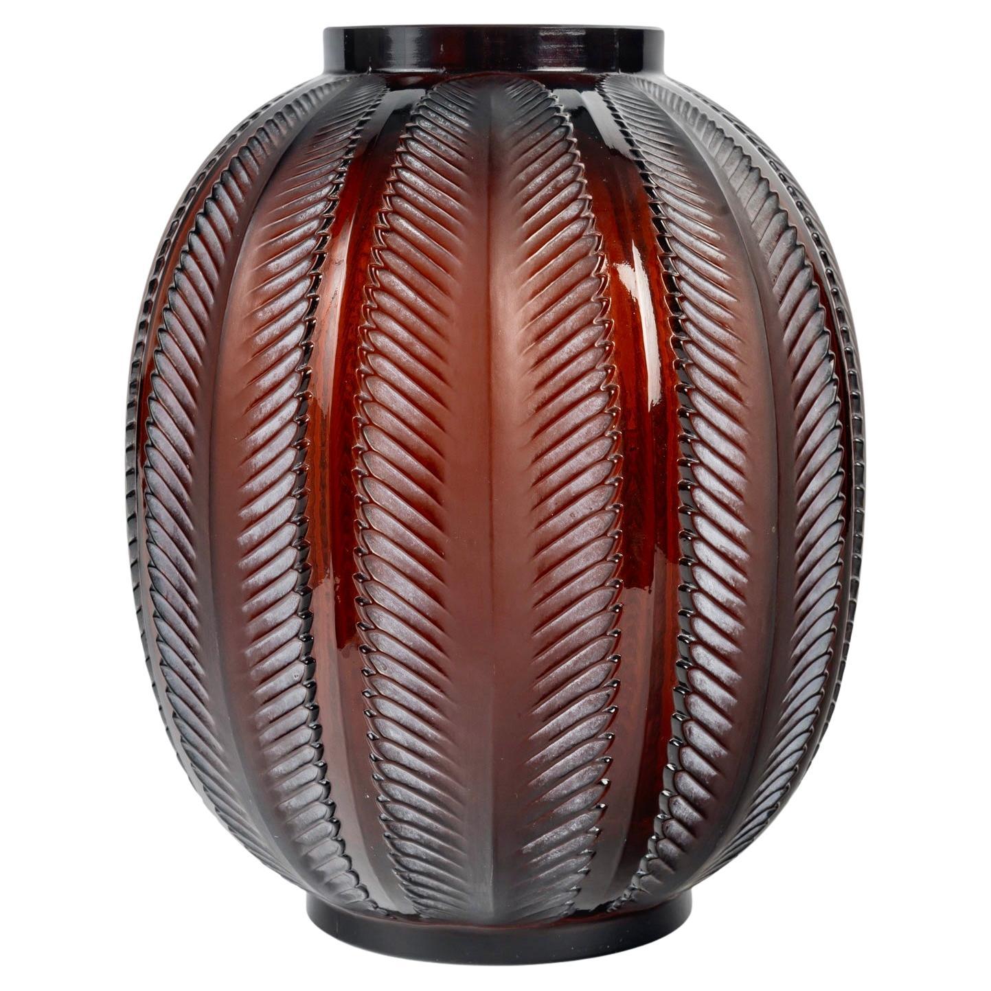 1932 René Lalique - Art Deco Vase Biskra Red Amber Glass with White Patina
