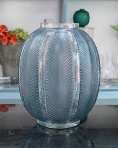 1932 - René Lalique - “Biskra” vase