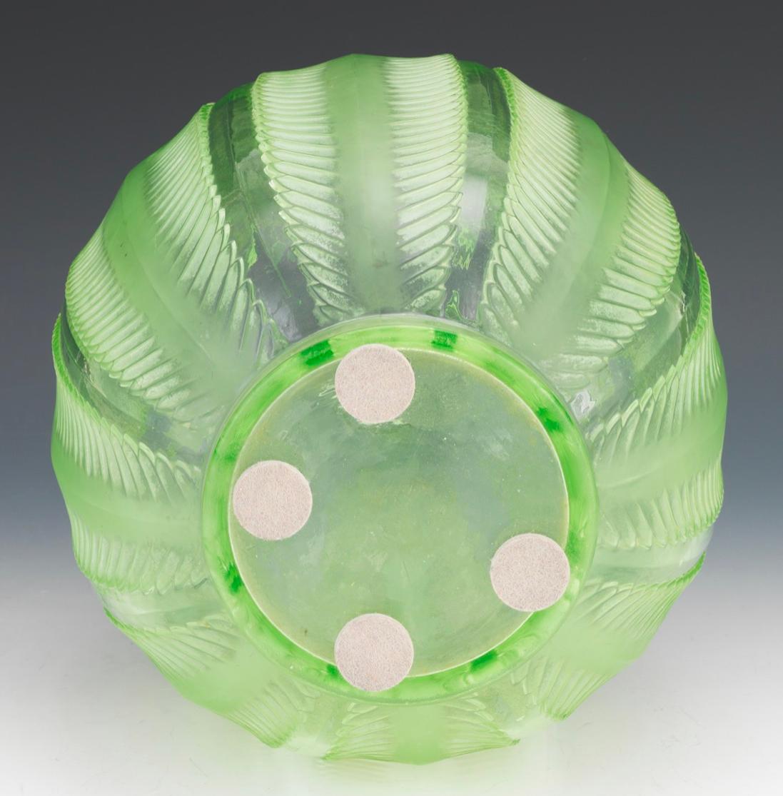 French 1932 René Lalique Biskra Vase in Lime Green Glass