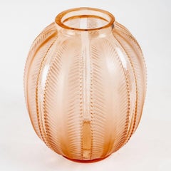 1932 René Lalique Biskra Vase in Salmon Pink Orangy Glass